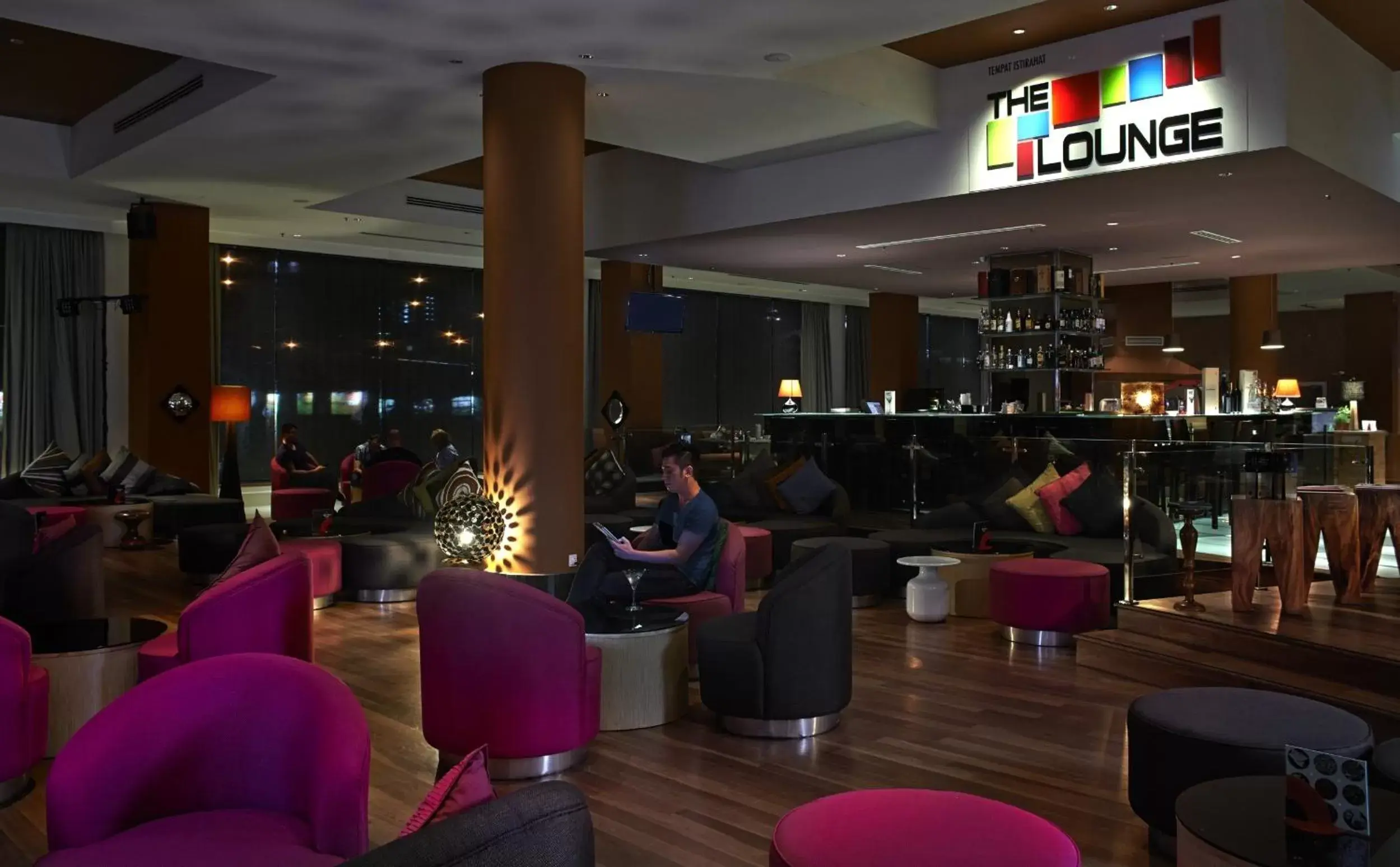 Lounge or bar in Wyndham Grand Bangsar Kuala Lumpur Lounge or bar in Wyndham Grand Bangsar Kuala Lumpur