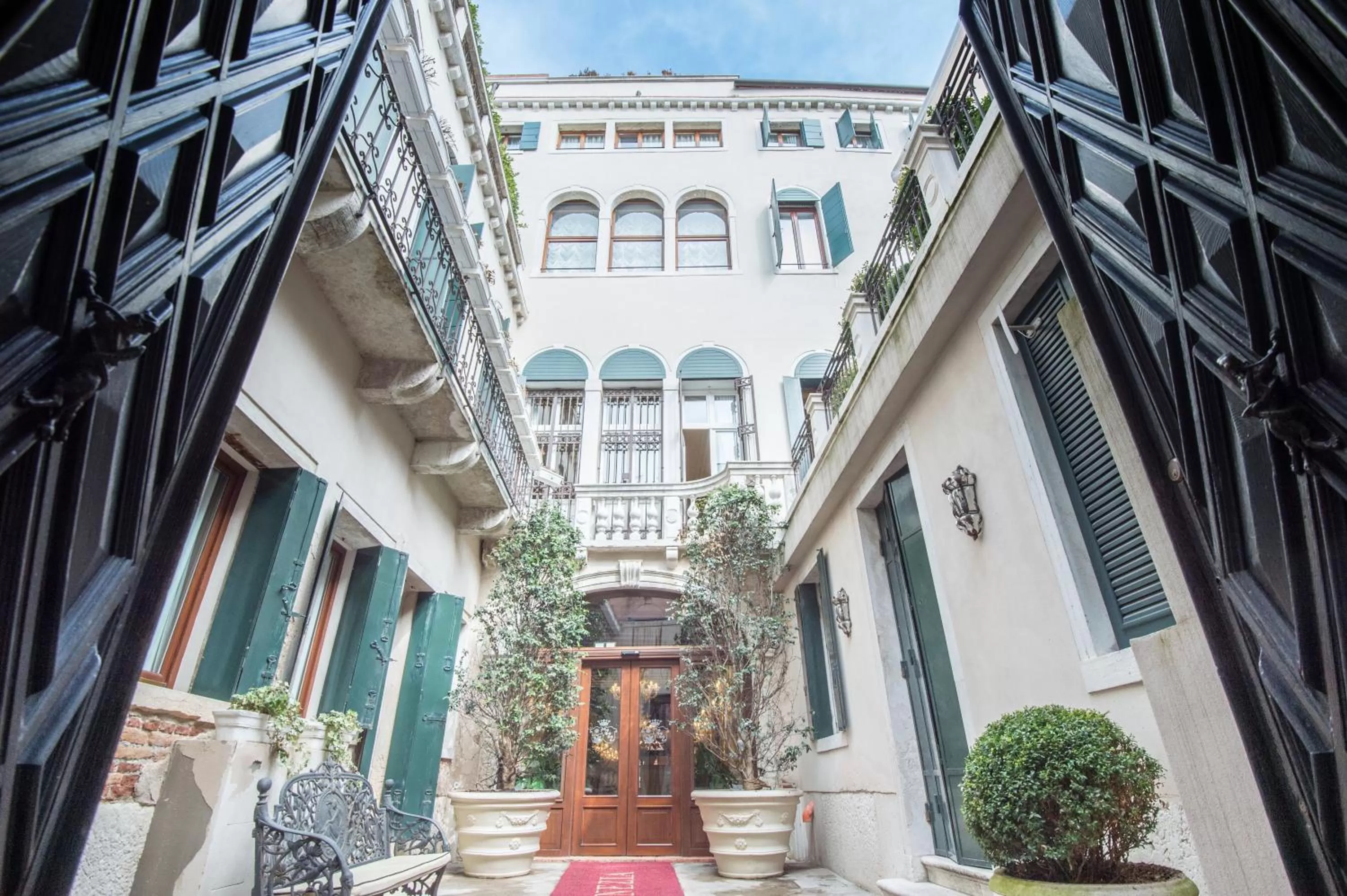 Property building in Hotel Ai Cavalieri di Venezia
