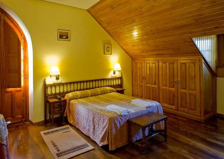 Photo of the whole room, Bed in Hotel Restaurante La Casilla