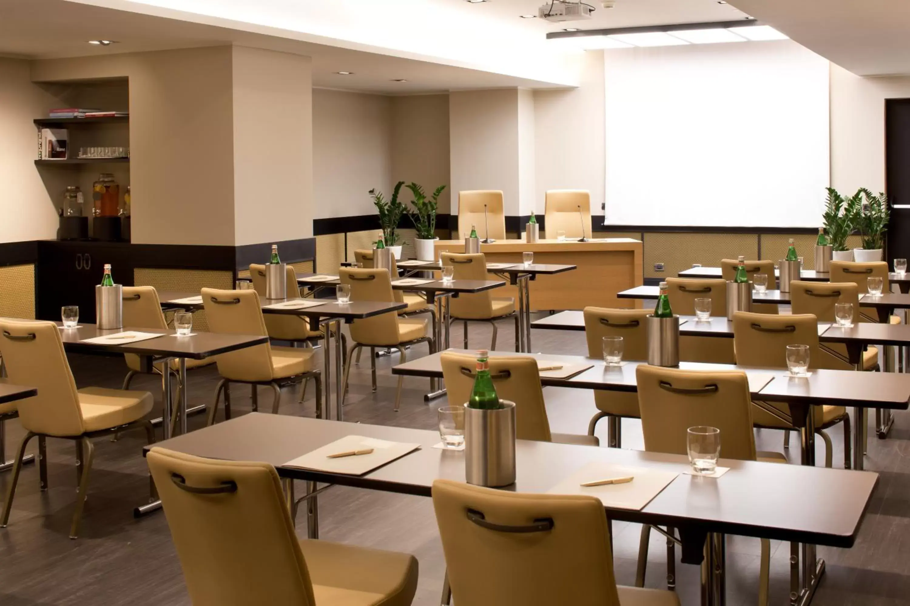 Meeting/conference room in Starhotels Metropole
