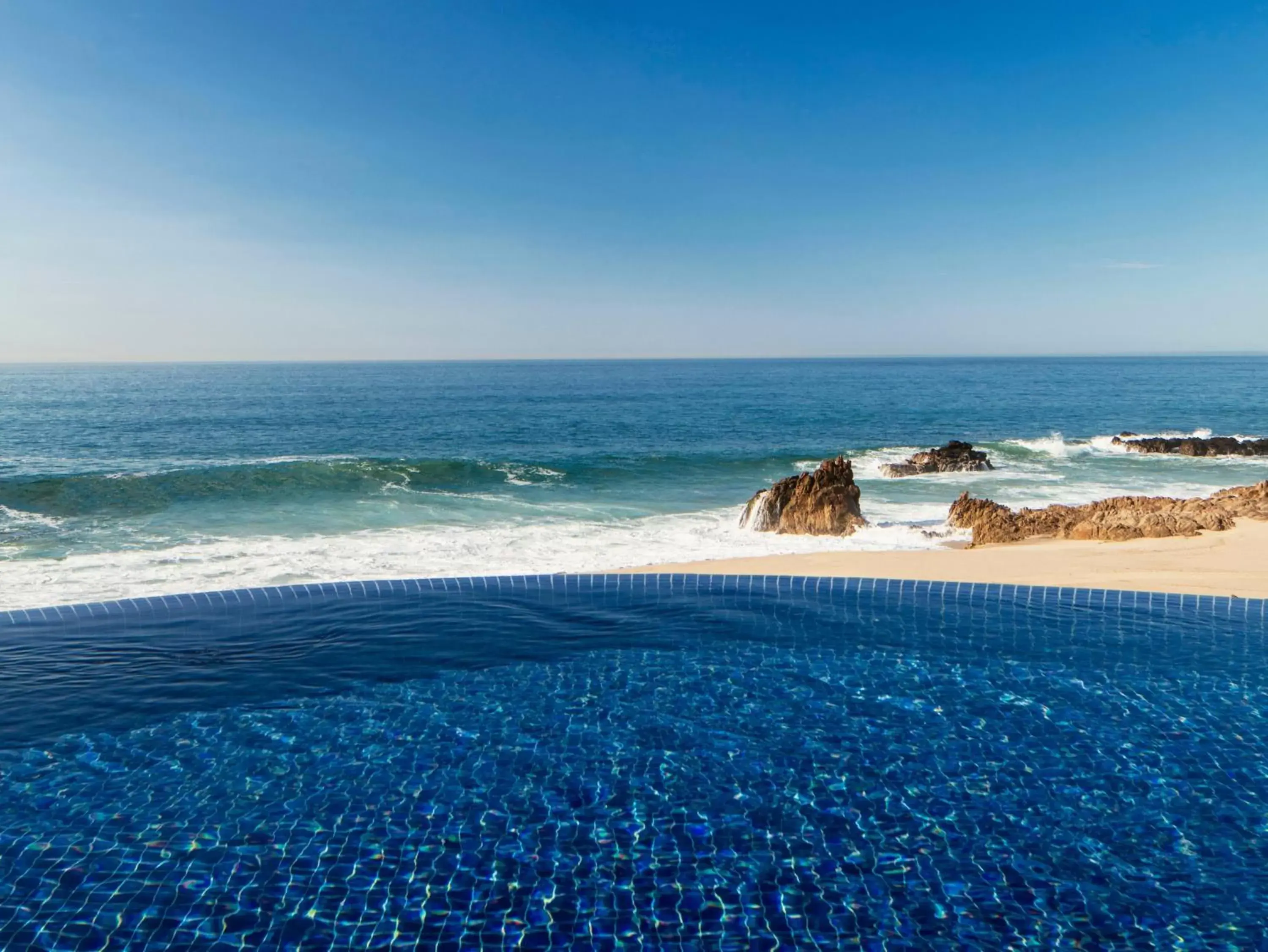 Swimming pool, Beach in One&Only Palmilla