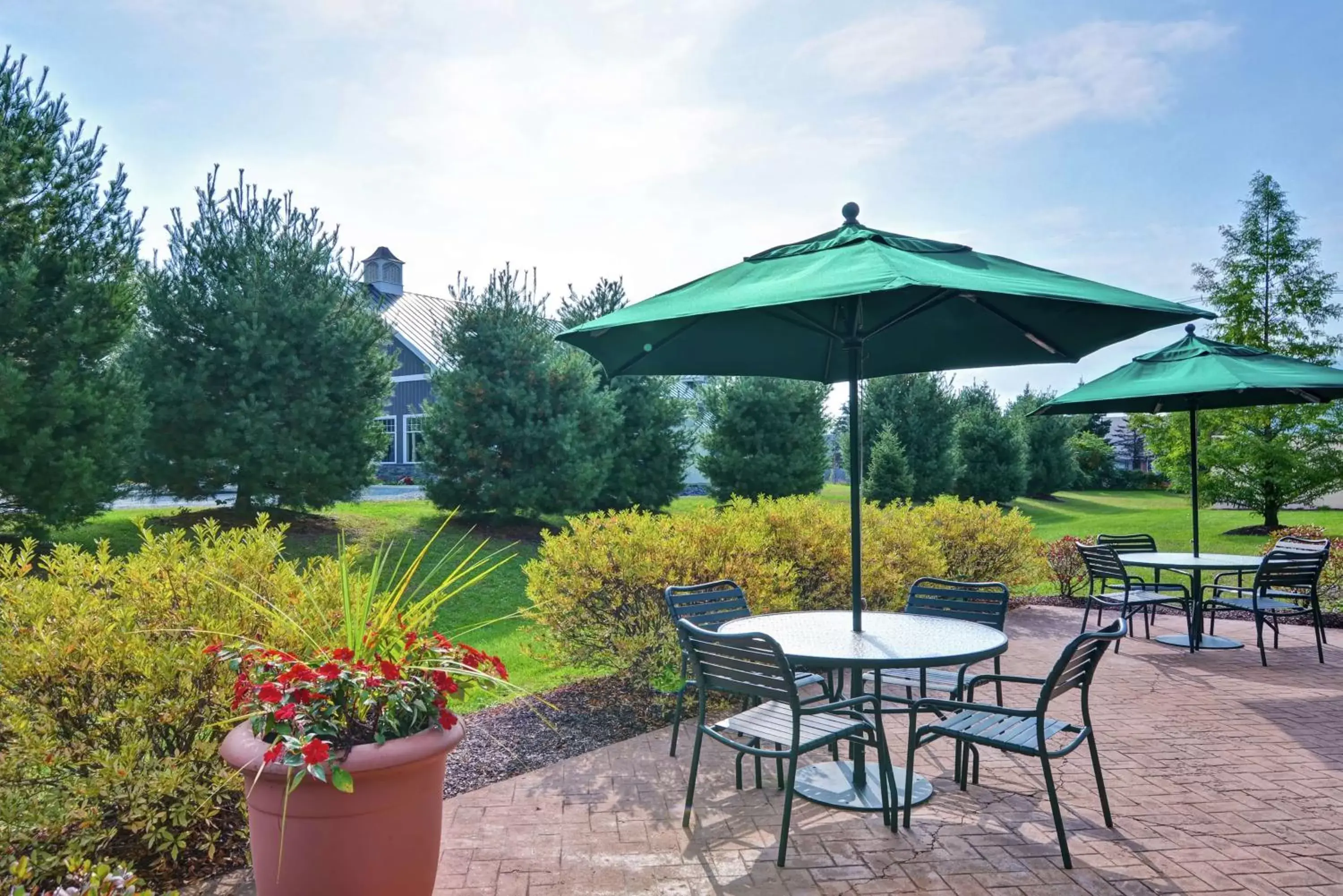 Patio in Hampton Inn Sayre