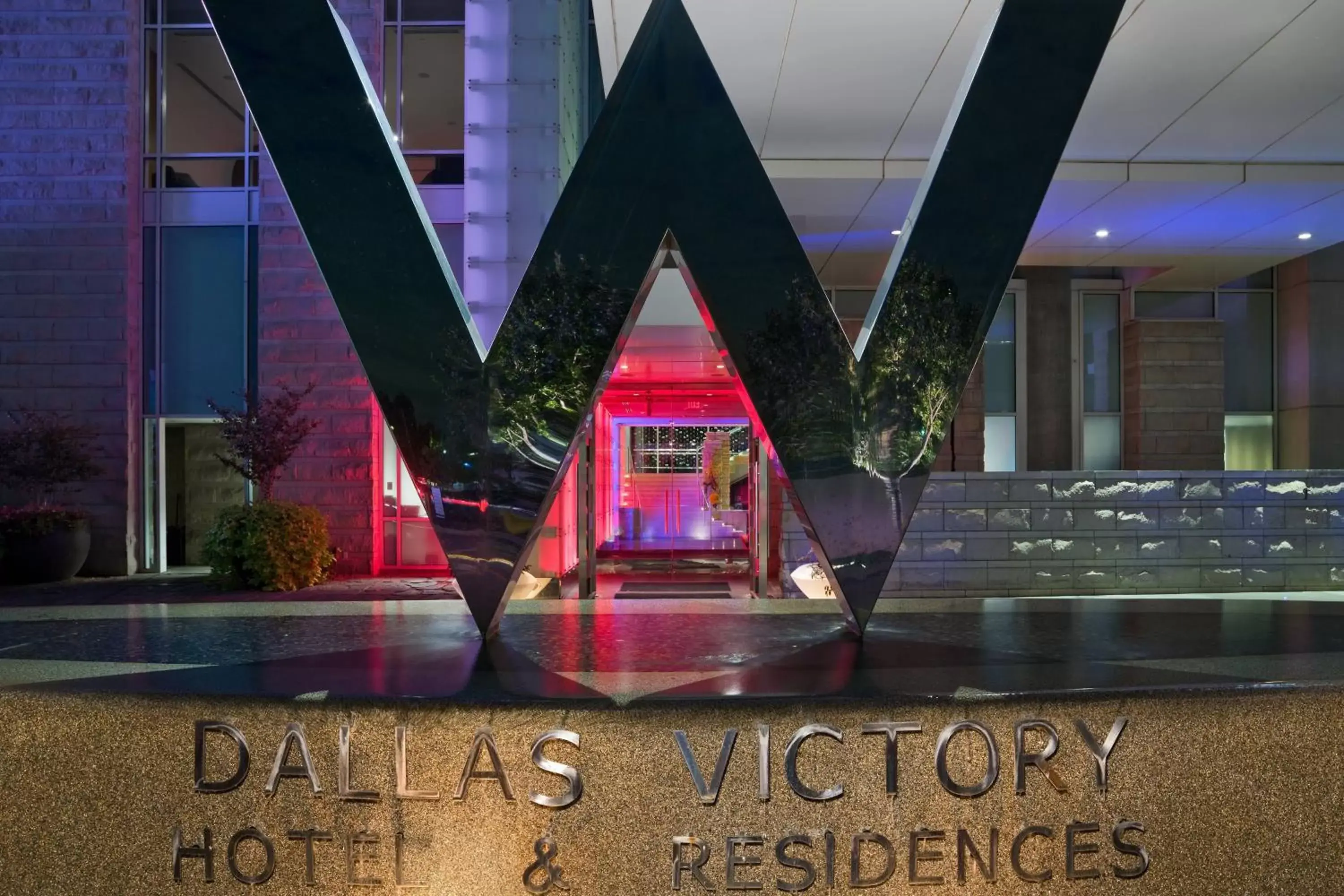 Property building in W Dallas - Victory