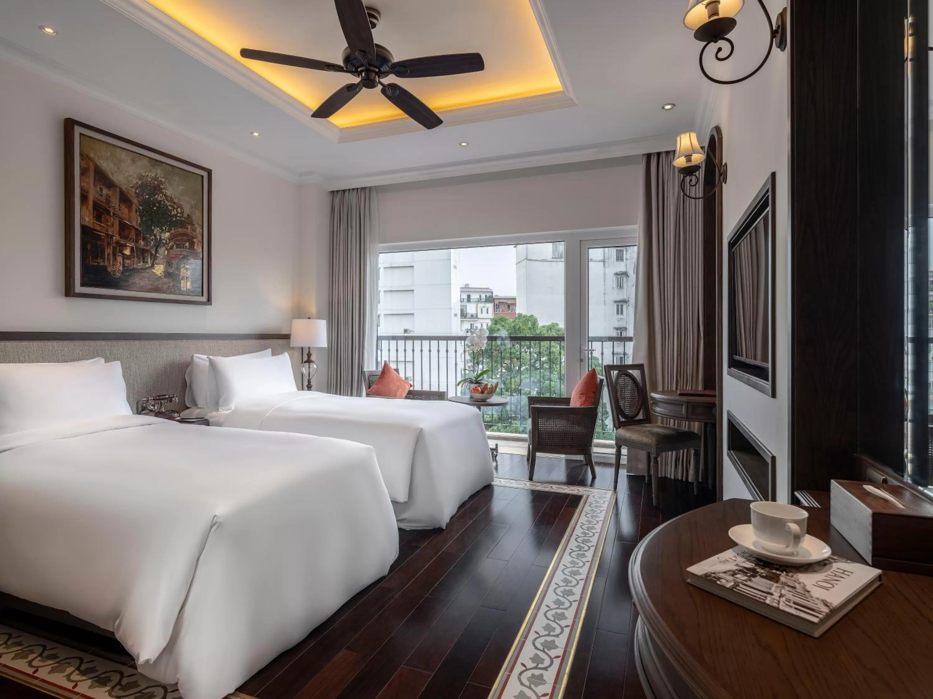 Photo of the whole room, Bed in De Syloia Hotel