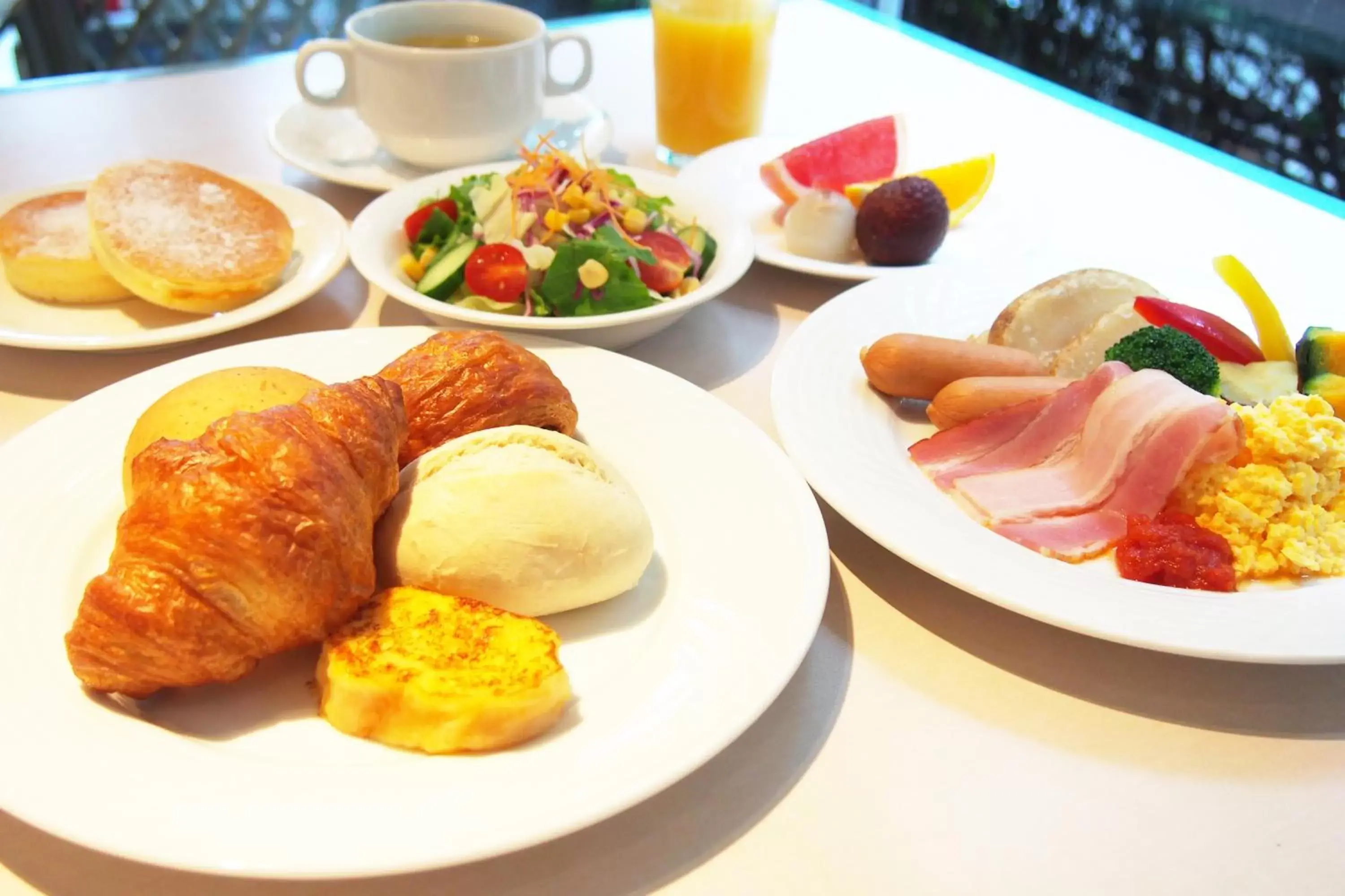 American breakfast in New Otani Inn Tokyo