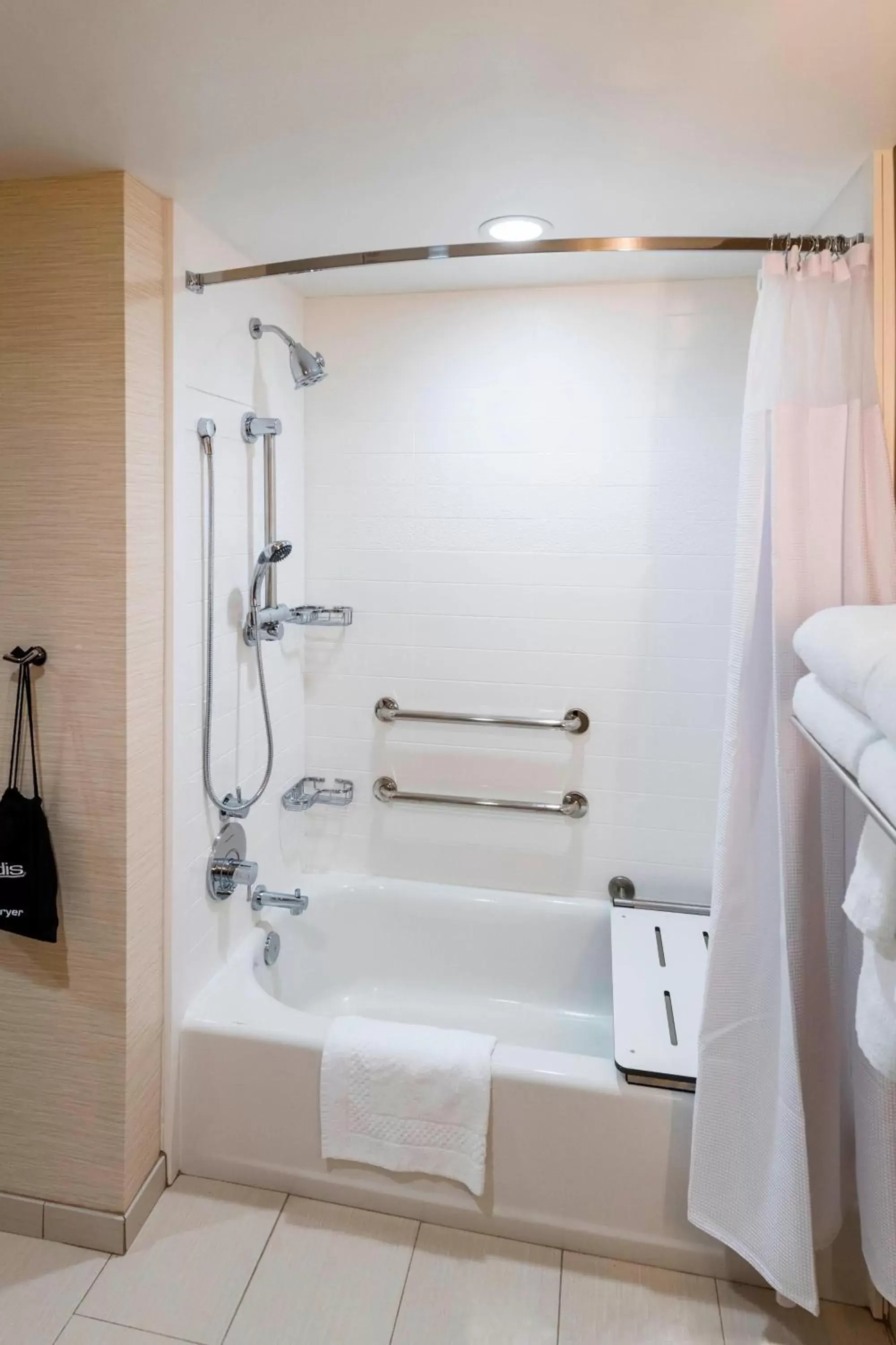 Bathroom in Fairfield Inn & Suites by Marriott Dallas Waxahachie
