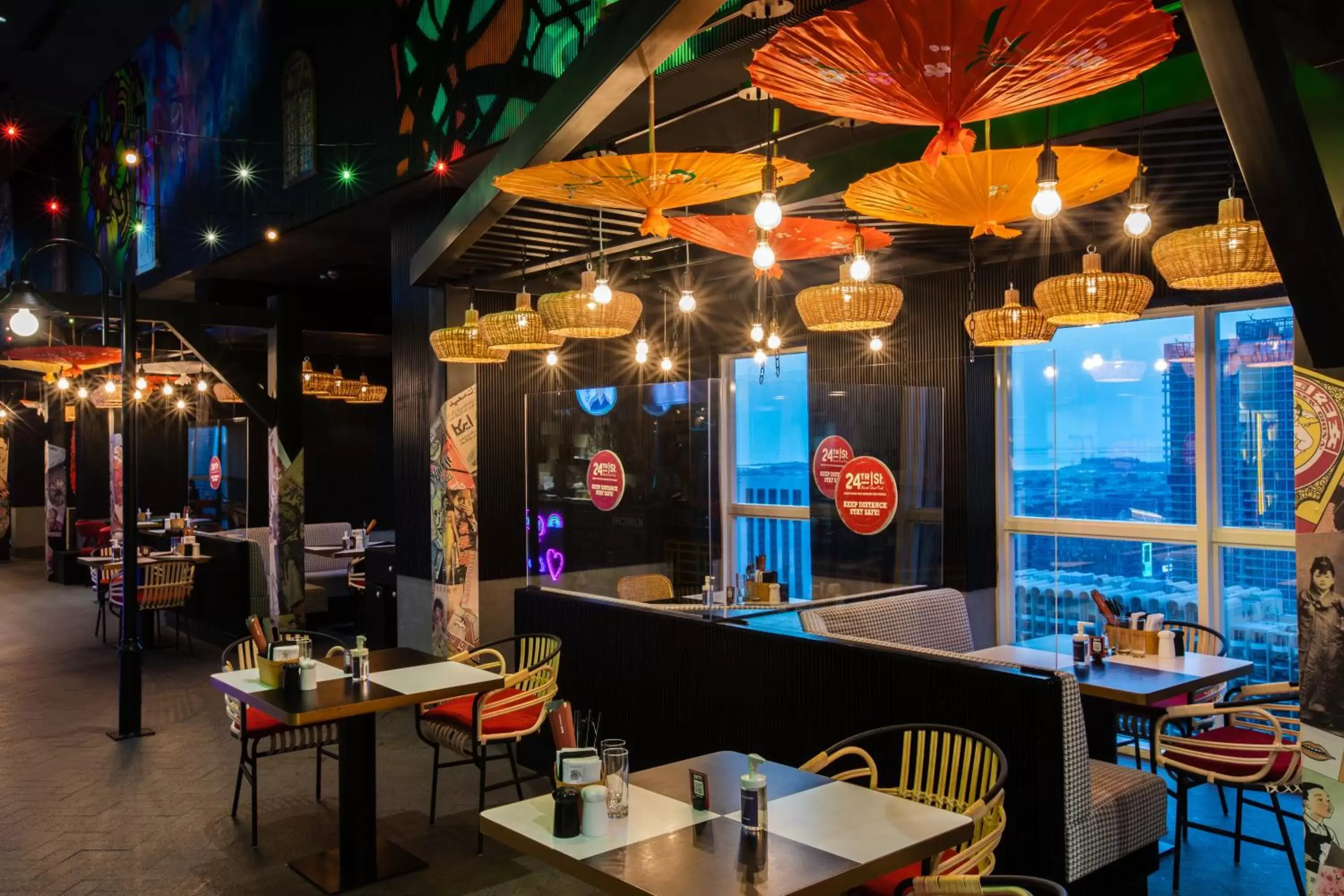 Restaurant/Places to Eat in Dusit Thani Dubai