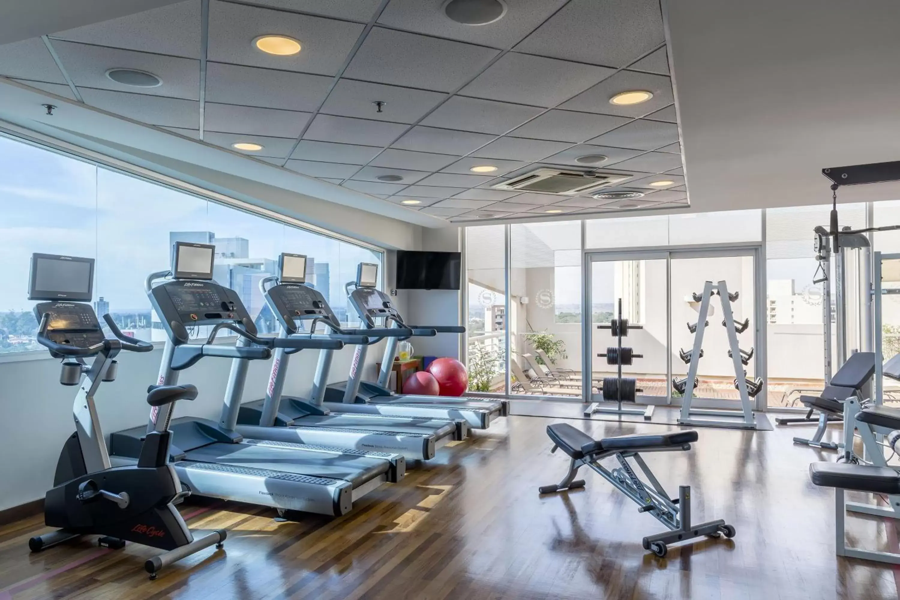 Fitness centre/facilities, Fitness Center/Facilities in Sheraton Asuncion Hotel