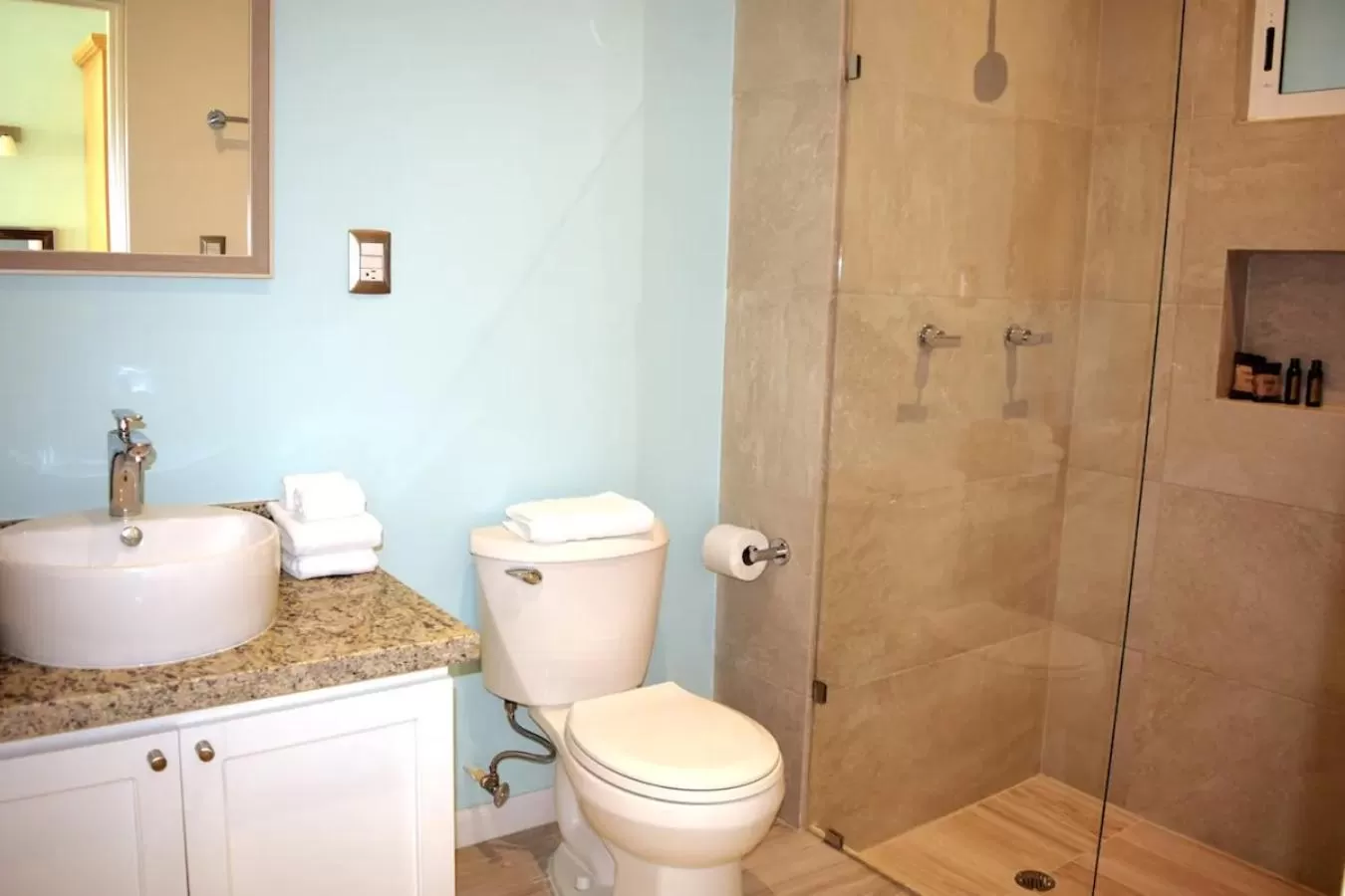 Bathroom in Ocean Suites Bartolome