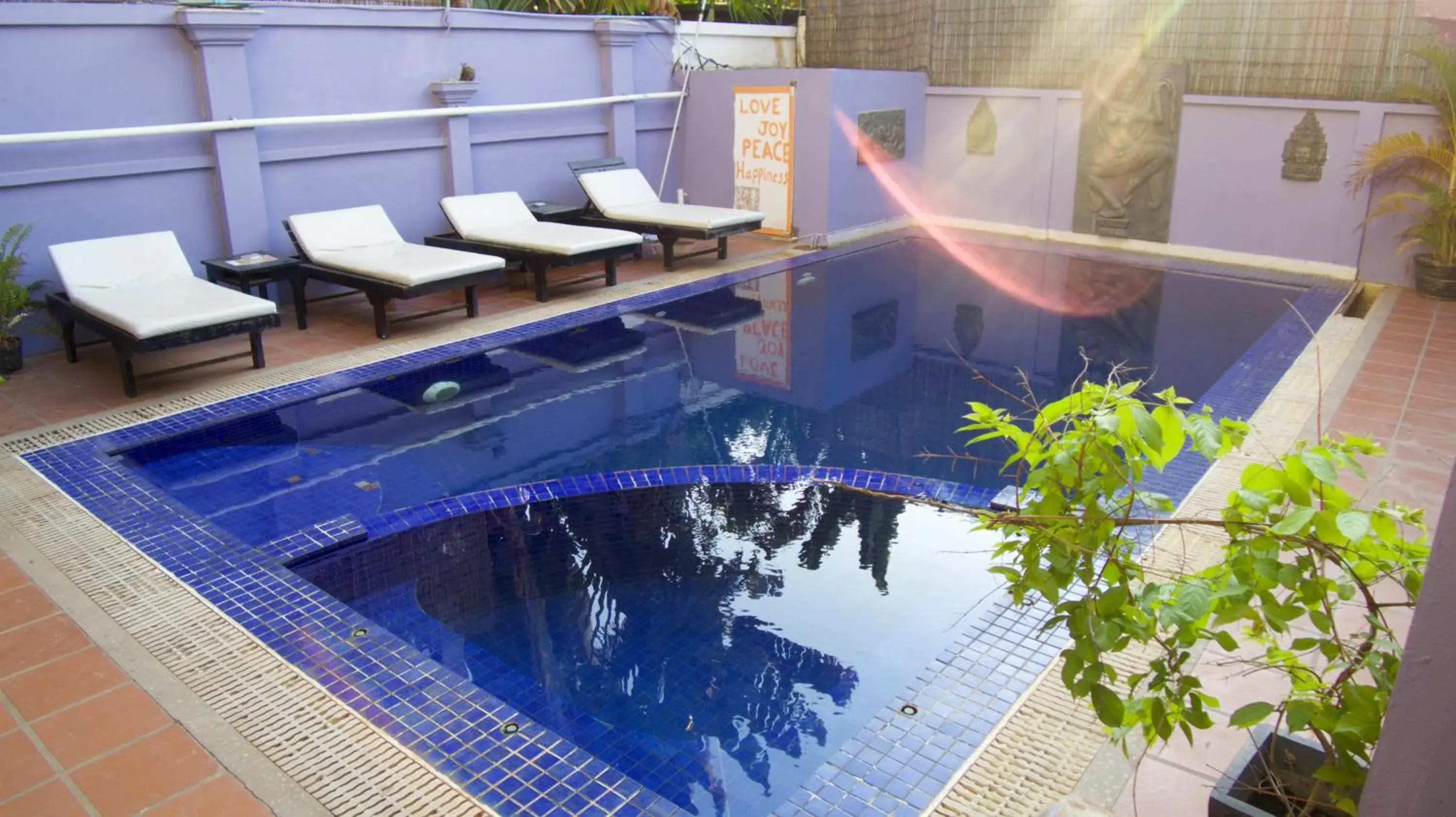 Swimming Pool in Champey Villa