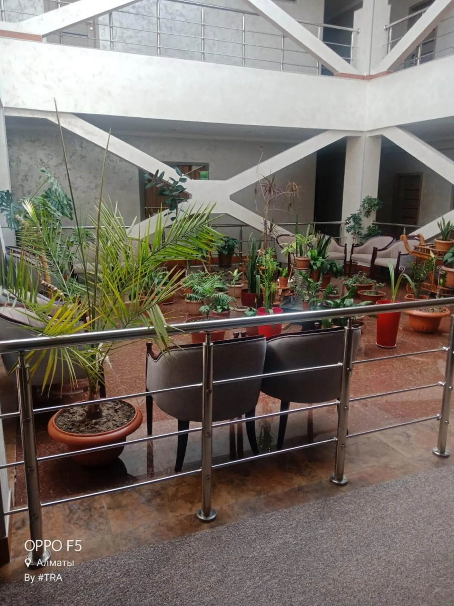 Communal lounge/ TV room in Renion Hotel