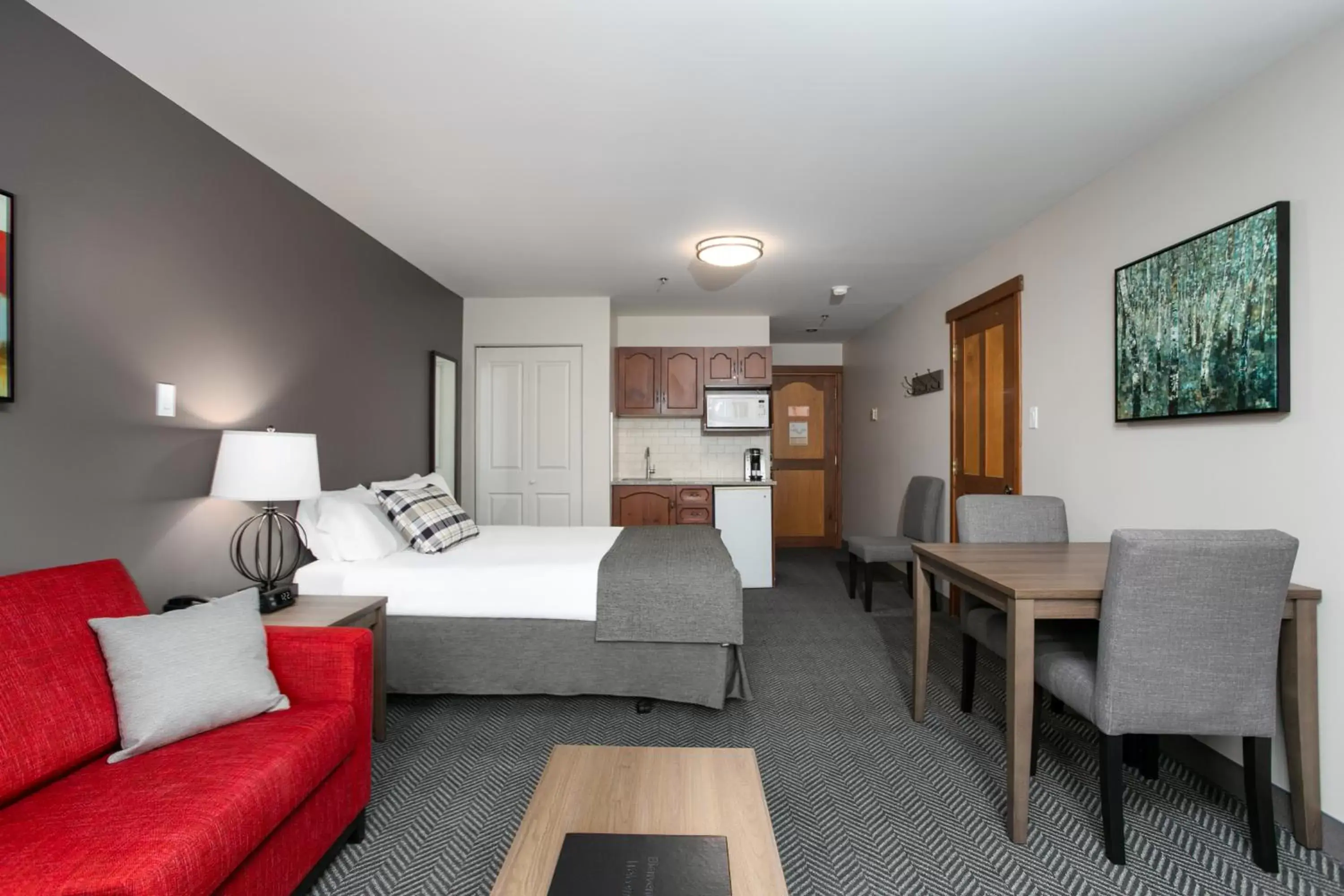 Bedroom in Tour des Voyageurs Bedroom in Tour des Voyageurs