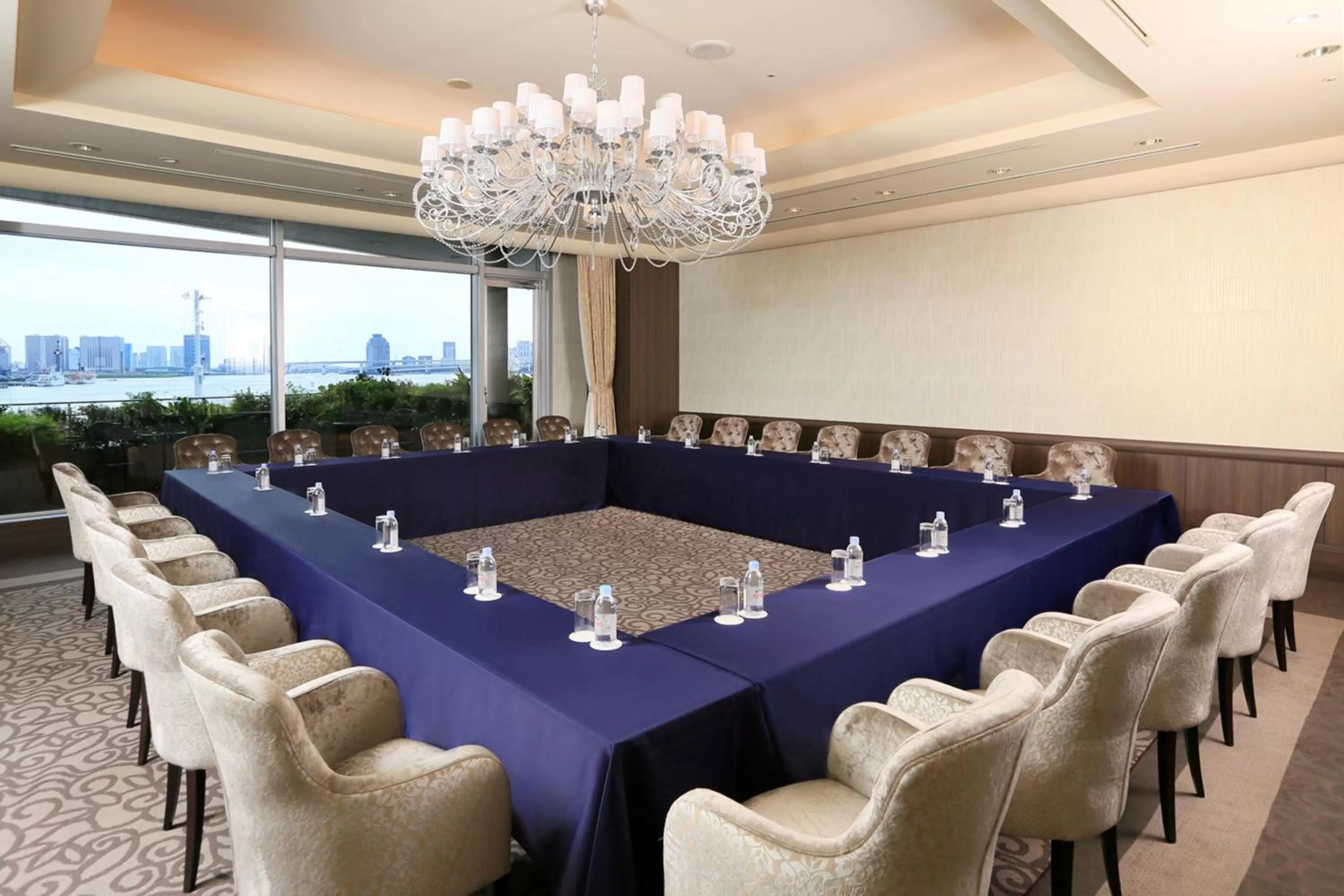 Meeting/conference room in InterContinental Tokyo Bay by IHG