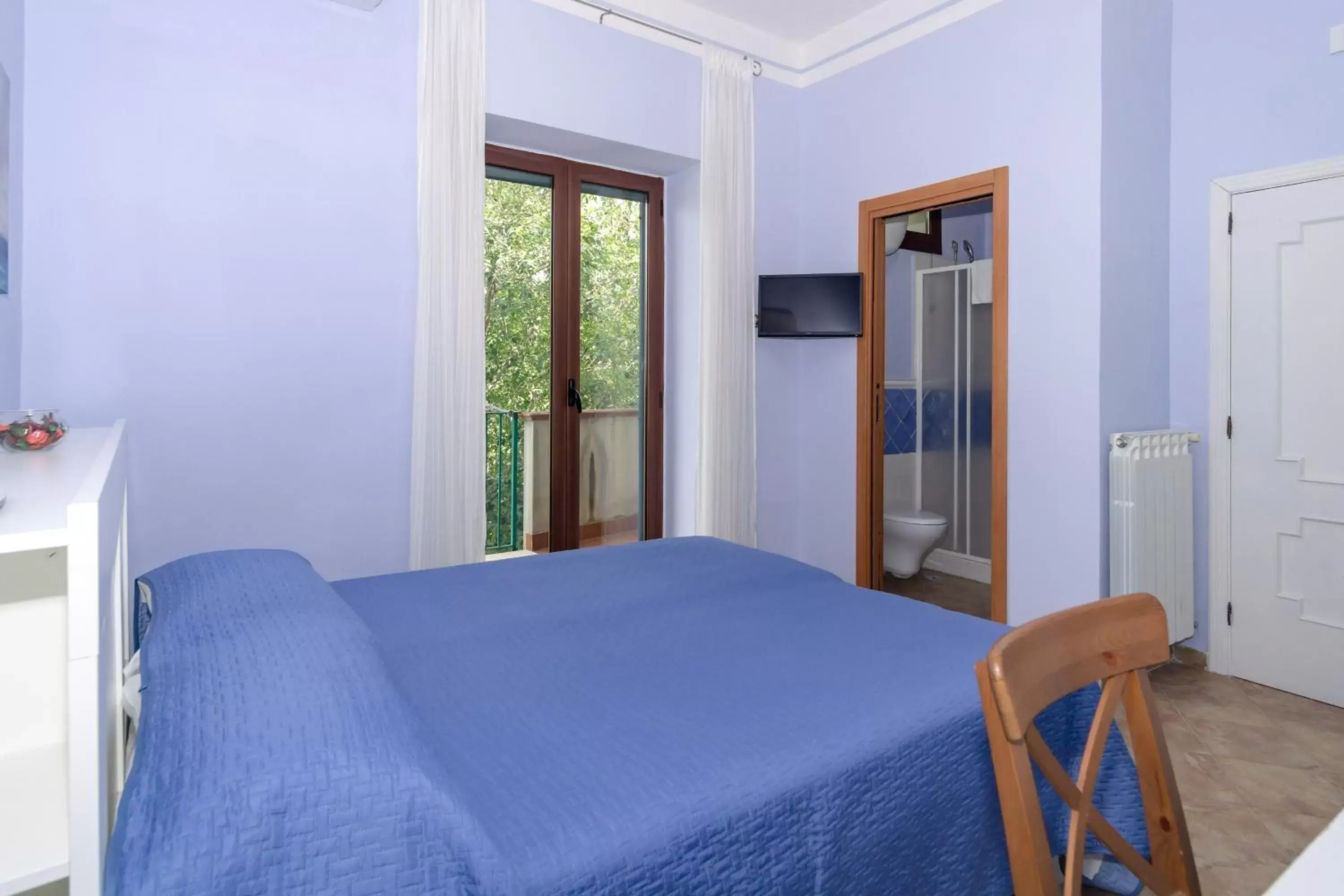 Photo of the whole room, Bed in La Masseria