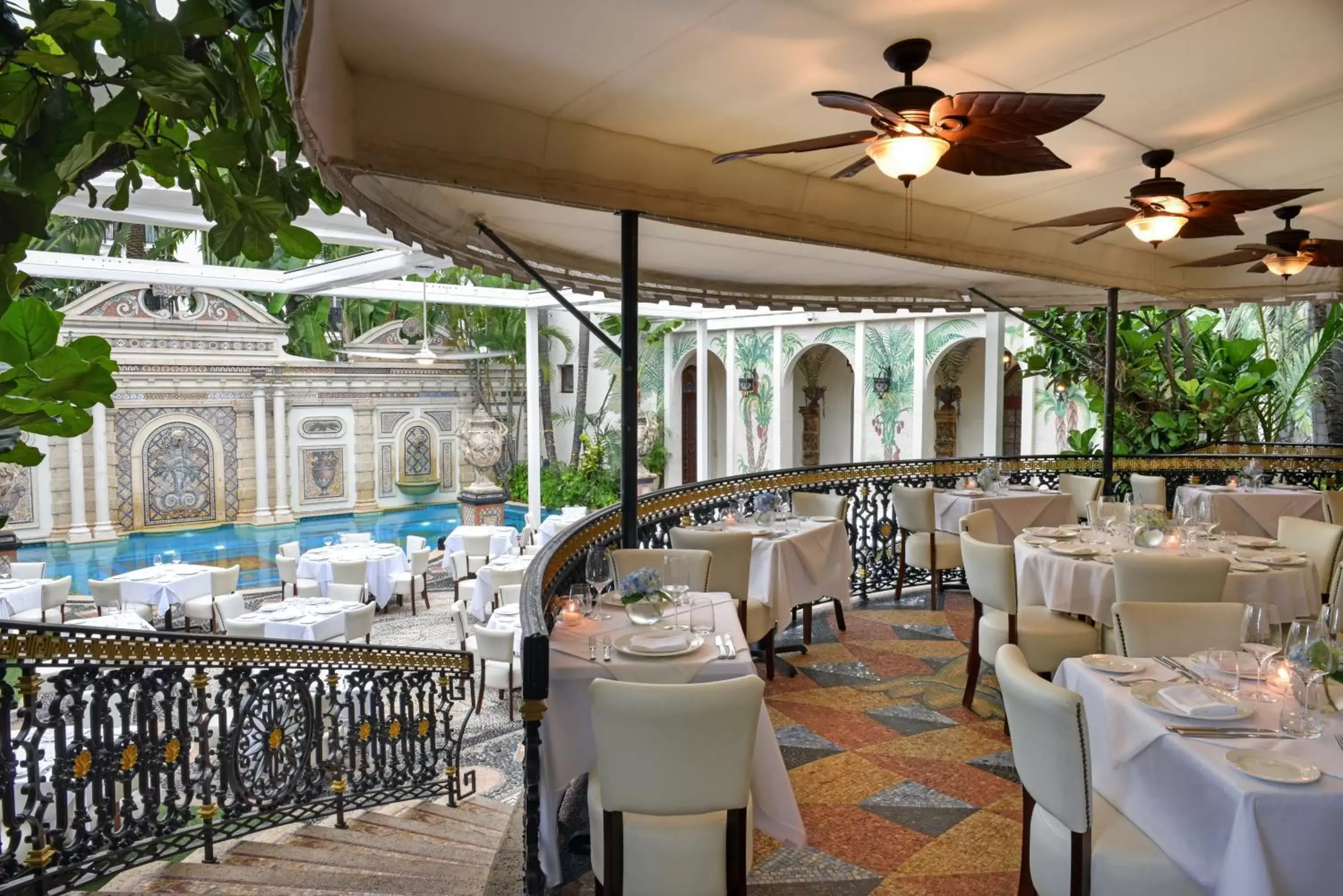 Restaurant/Places to Eat in The Villa Casa Casuarina