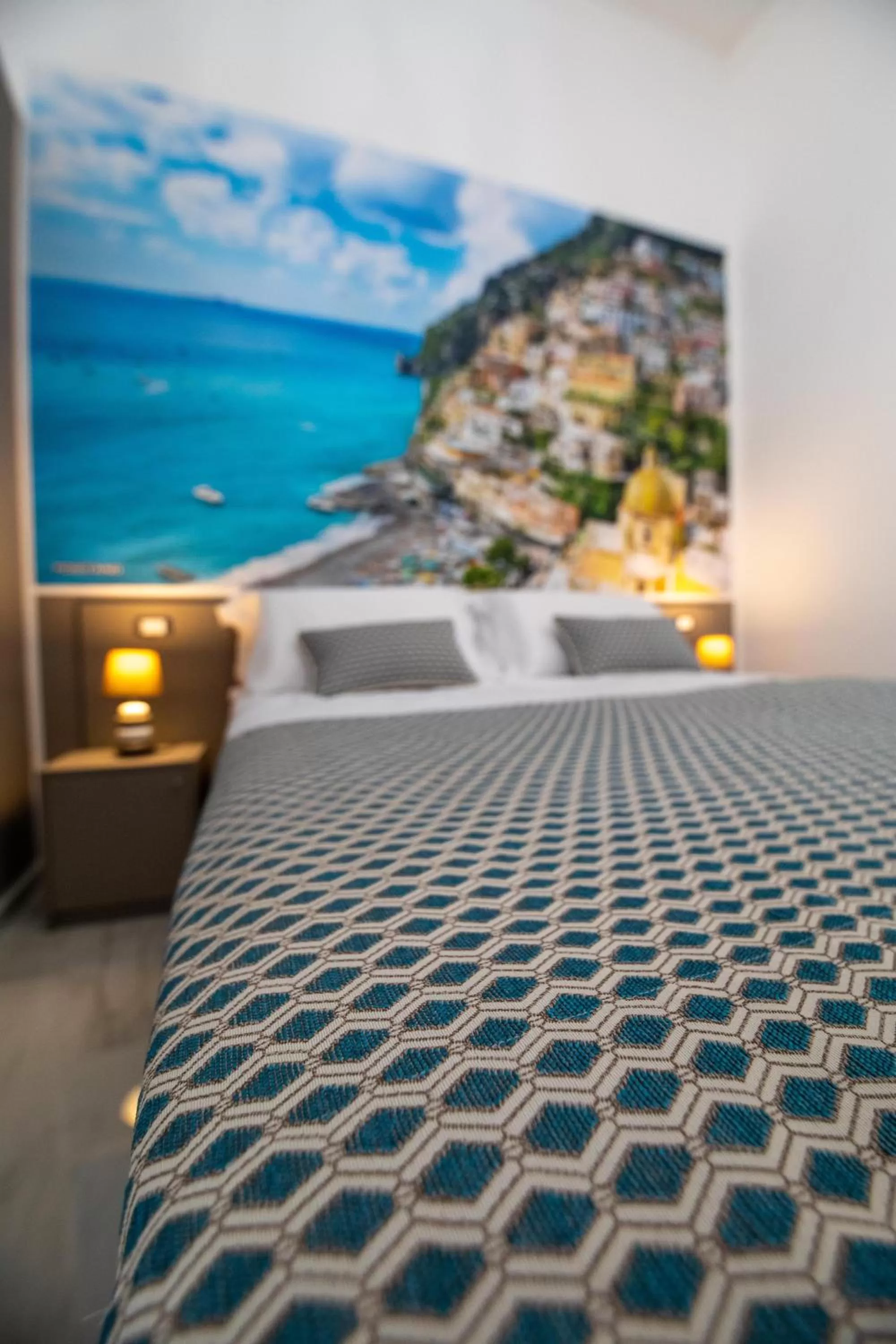 Photo of the whole room, Bed in Palazzo Caracciolo del Sole