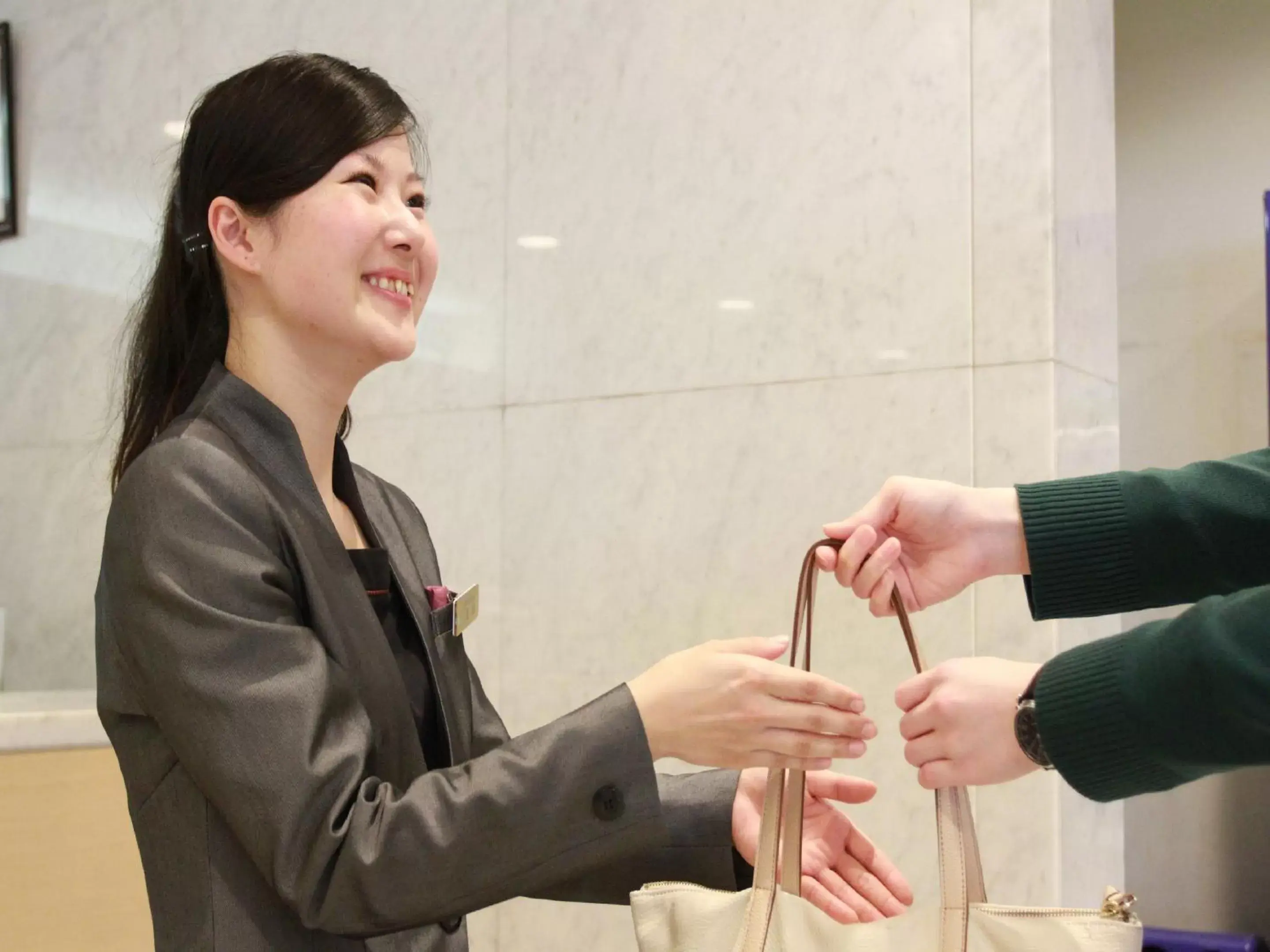 Staff in Hotel Keihan Kyobashi Grande