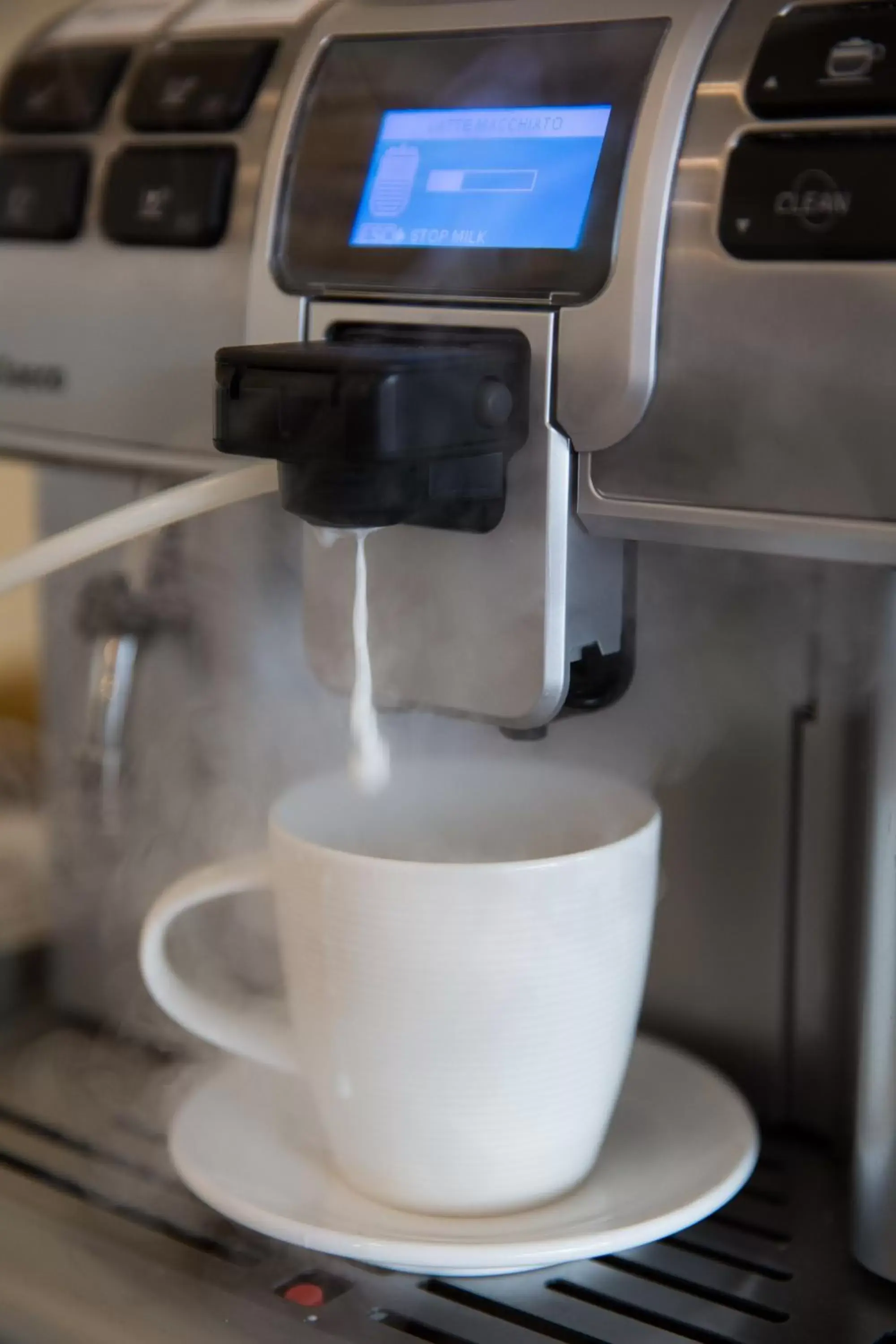 Coffee/tea facilities in Phanomrungpuri Hotel Buriram