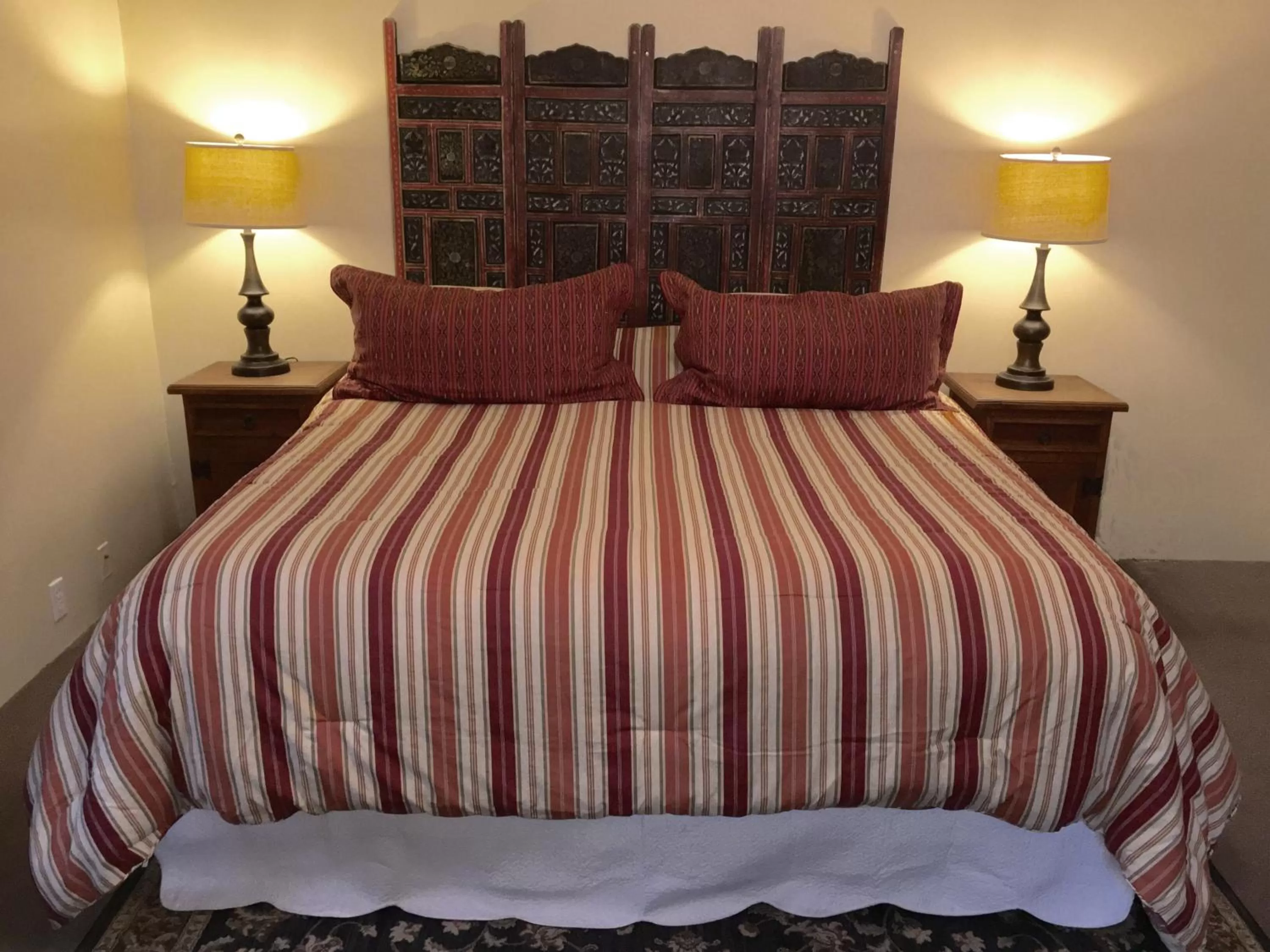 Bed in Casa de Tres Lunas/House of Three Moons