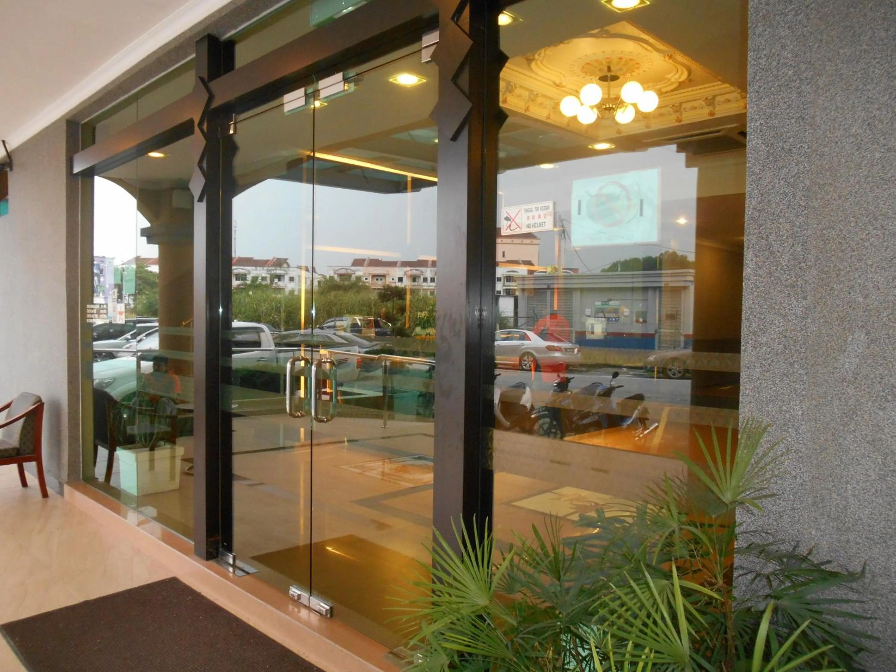 Property building in Sai Villa Hotel Near Klia & Klia2