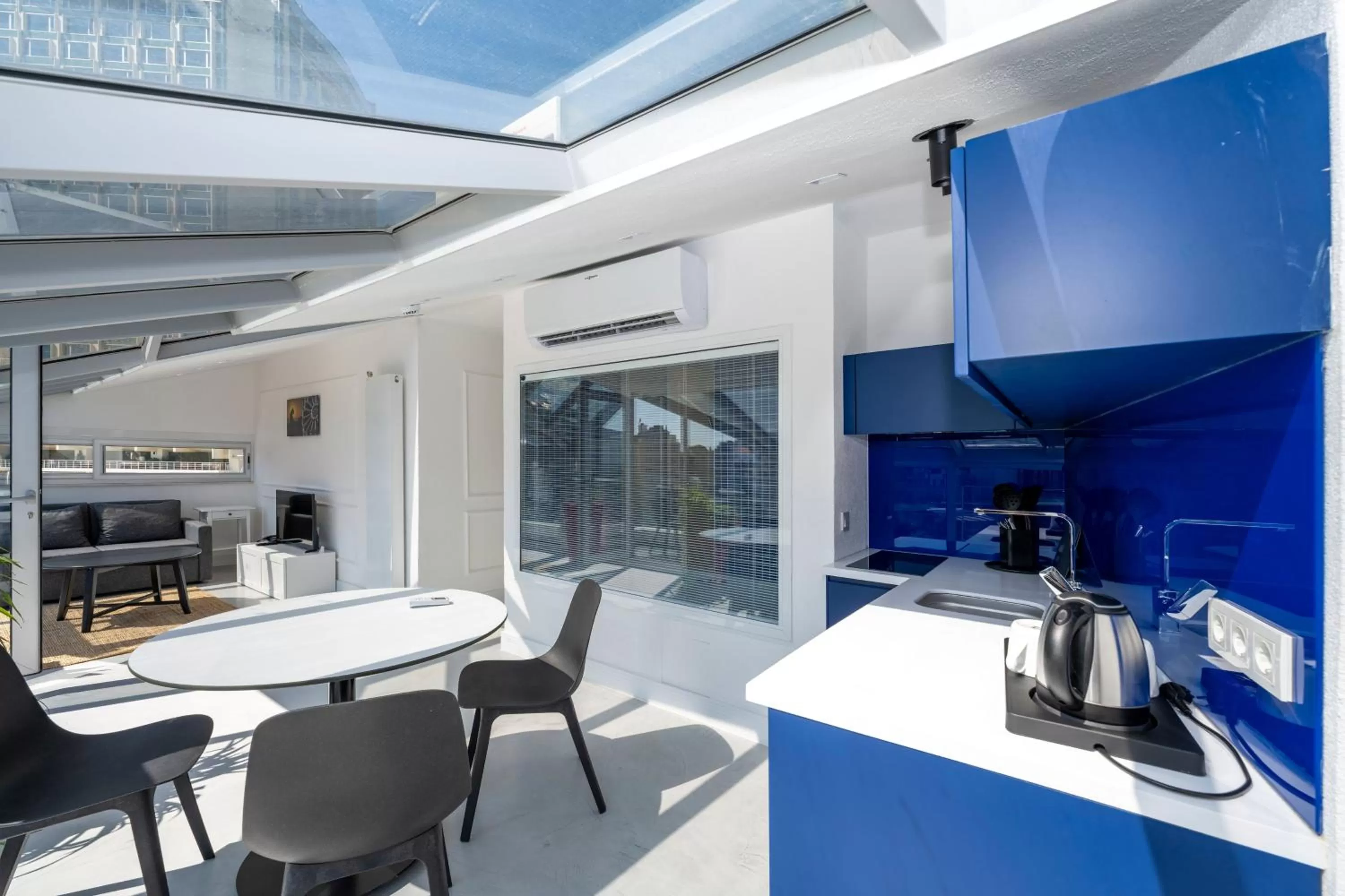 Coffee/tea facilities in Juno Hotel Taksim