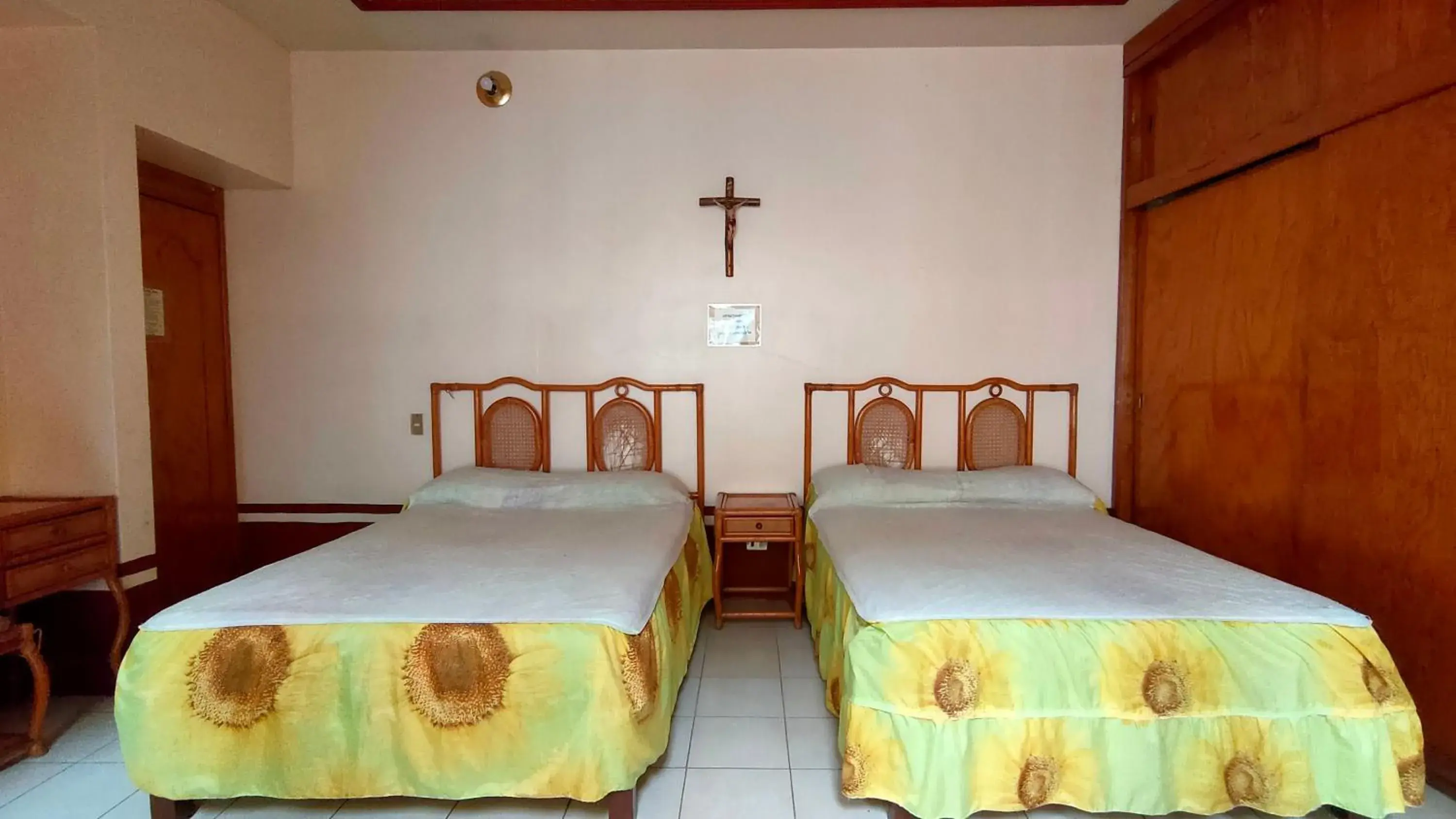 Bedroom, Bed in OYO Posada Santa Cecilia, Jerez Zacatecas