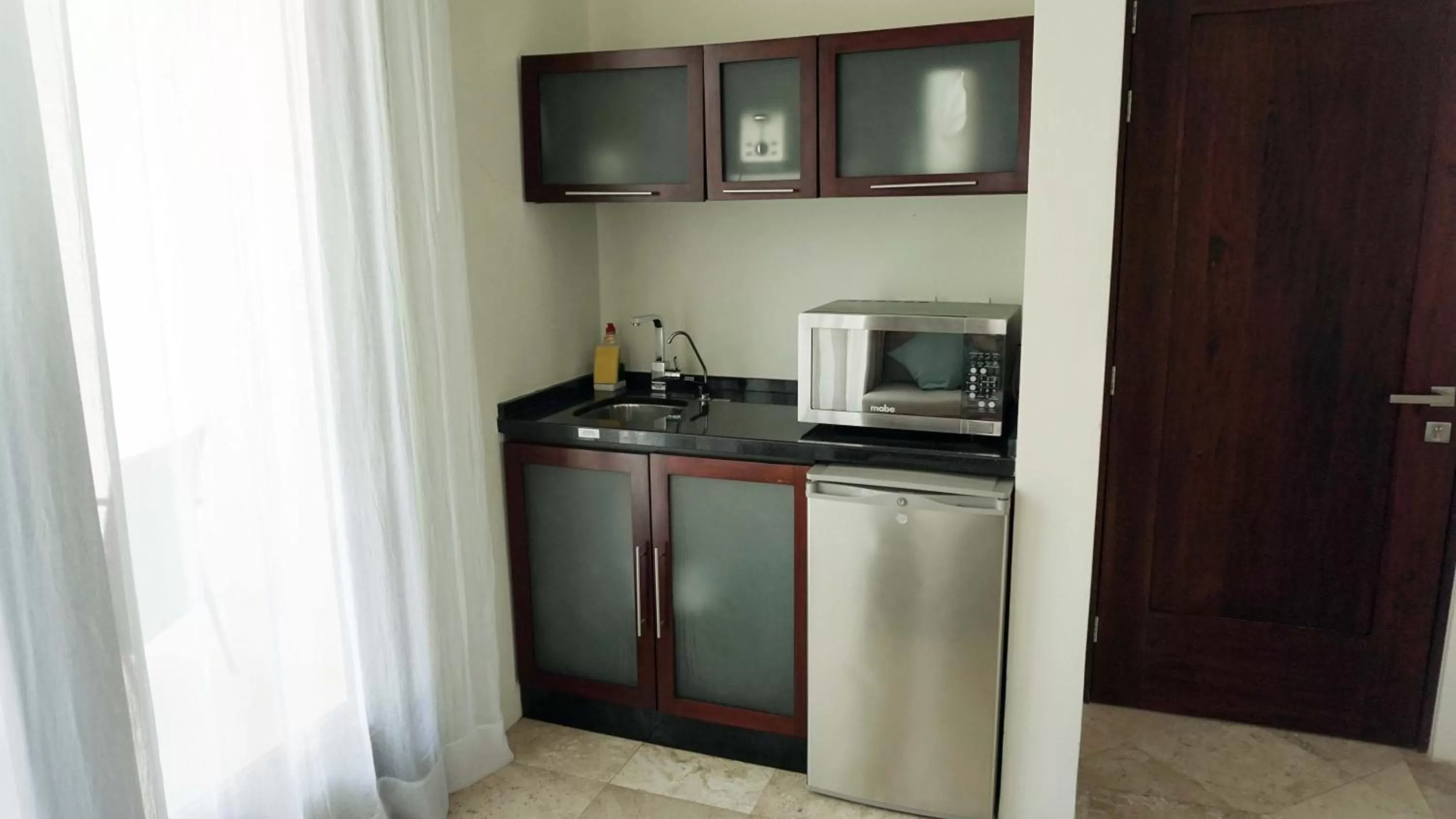 Kitchen or kitchenette in Intima Resort Tulum Adults Only (Clothing Optional)