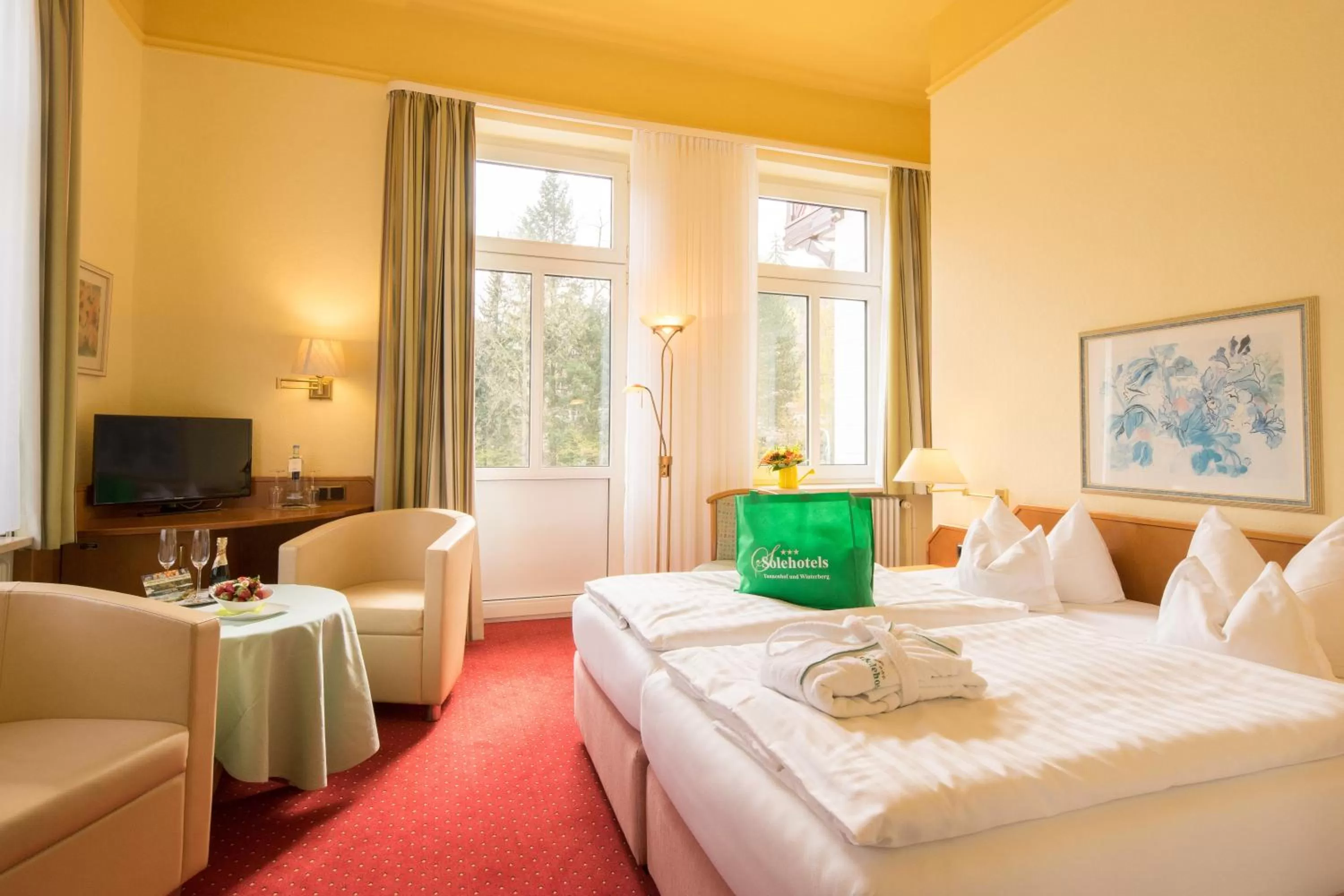 Photo of the whole room, Bed in Hotel Tannenhof