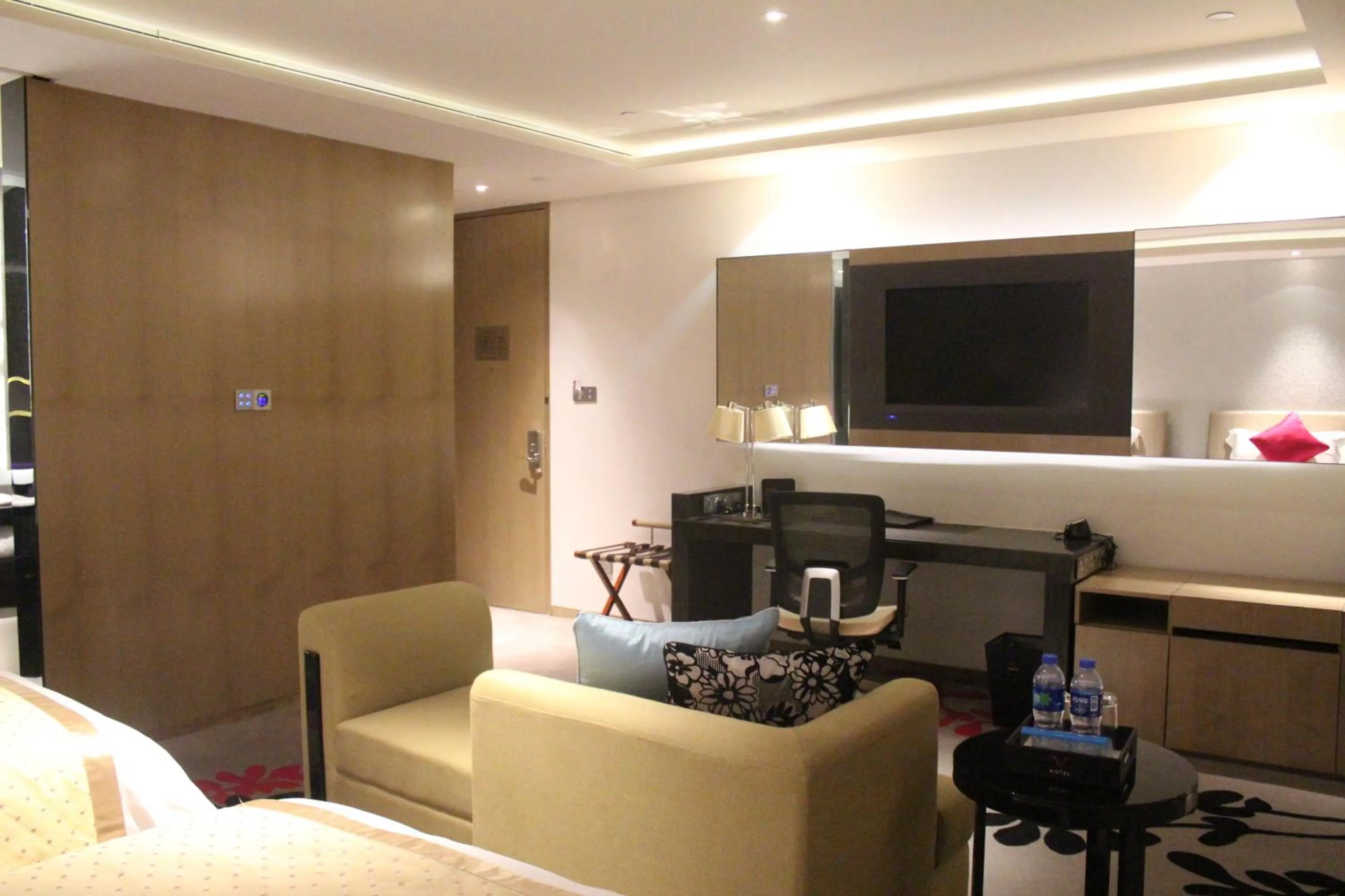 Seating Area in Wongtee V Hotel