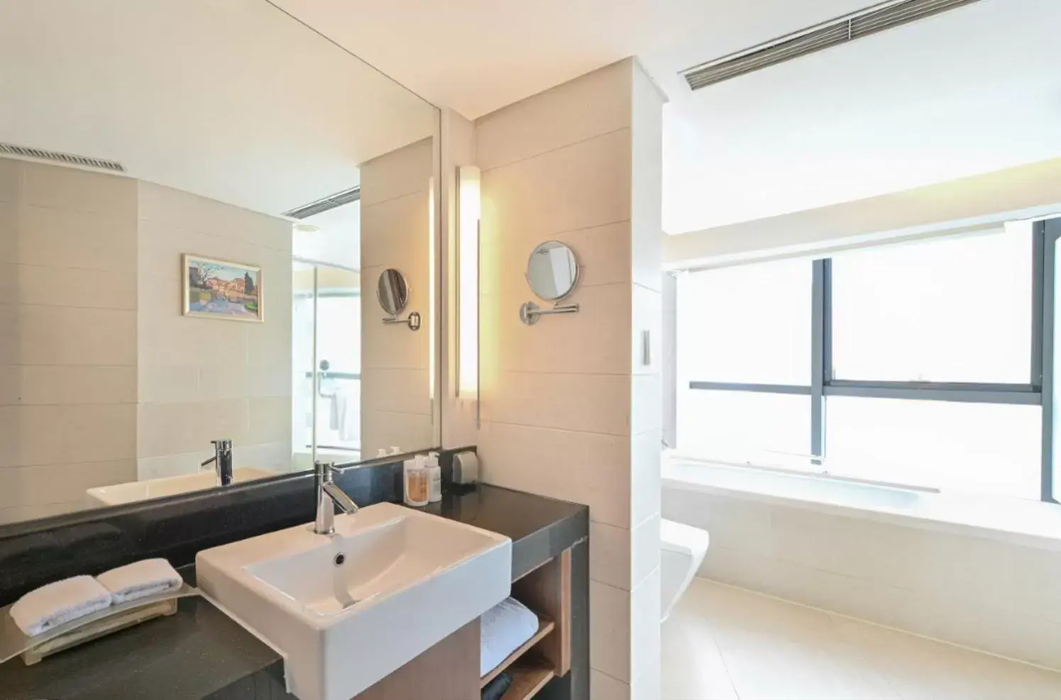 Bathroom in Holiday Inn Qingdao City Center, an IHG Hotel - Shopping MALL