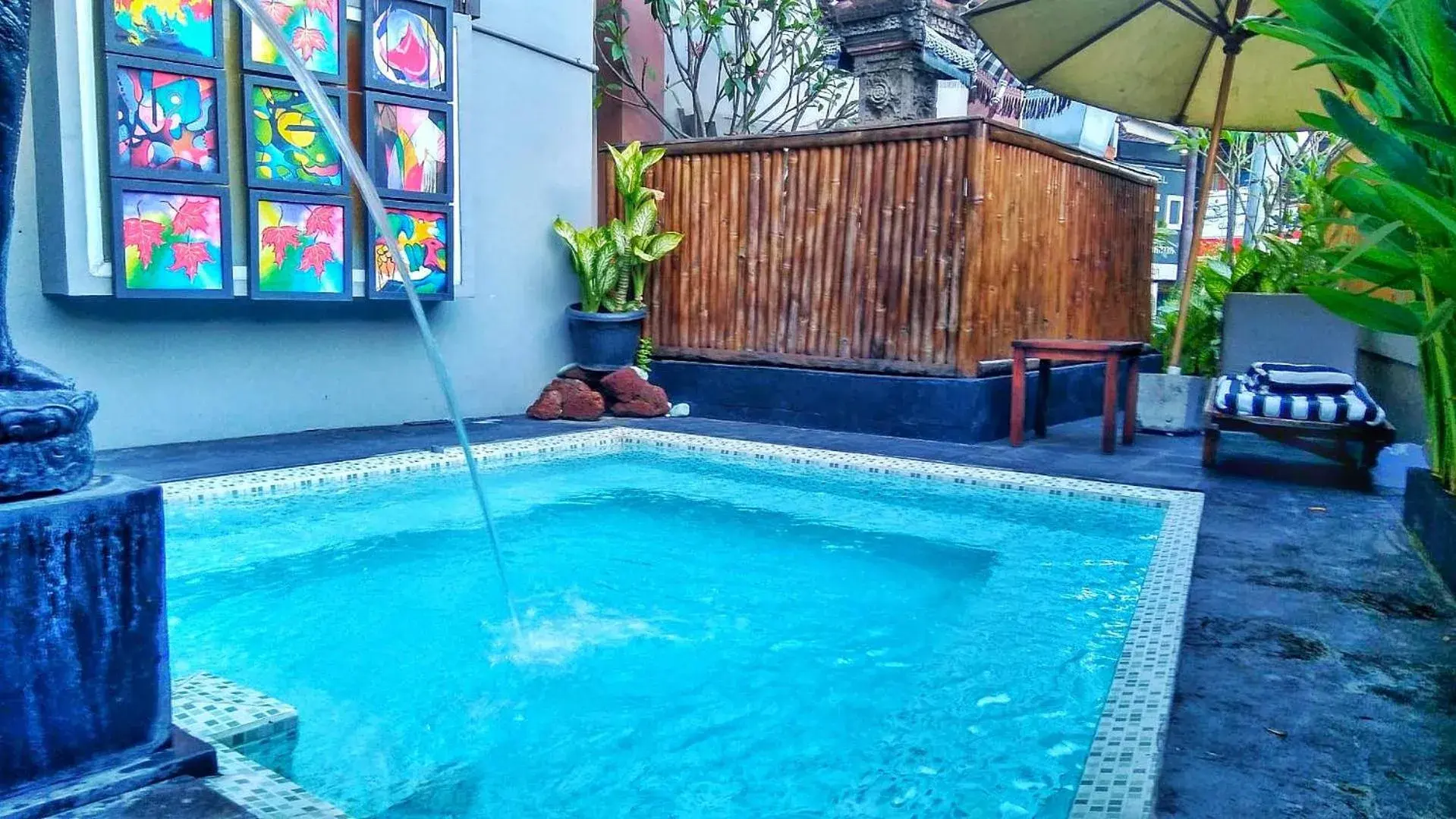 Swimming Pool in Hotel Neo Kuta Jelantik