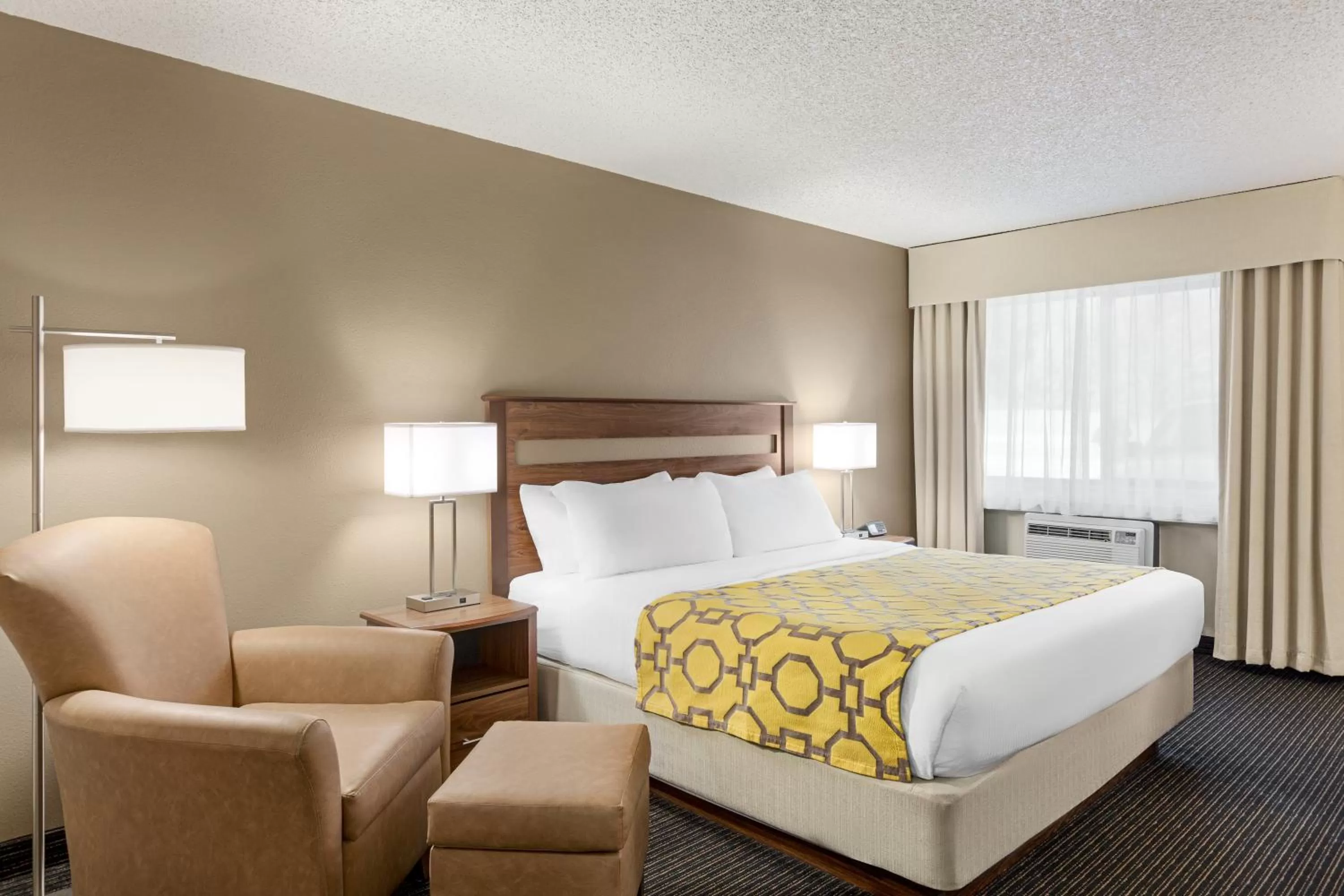 Bedroom, Bed in Baymont by Wyndham Whitefish