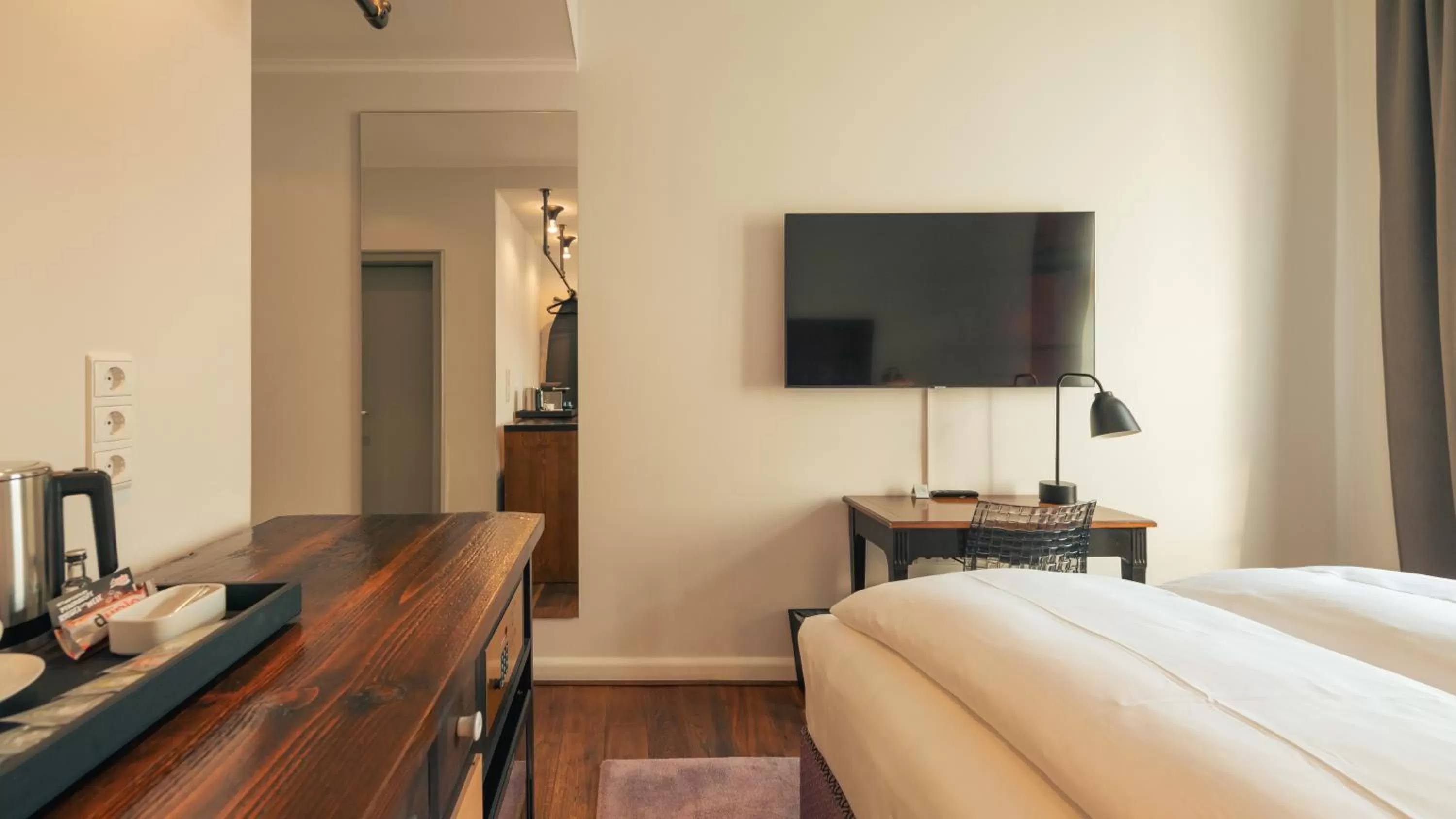 Bedroom, Bed in Bob W Berlin Mitte