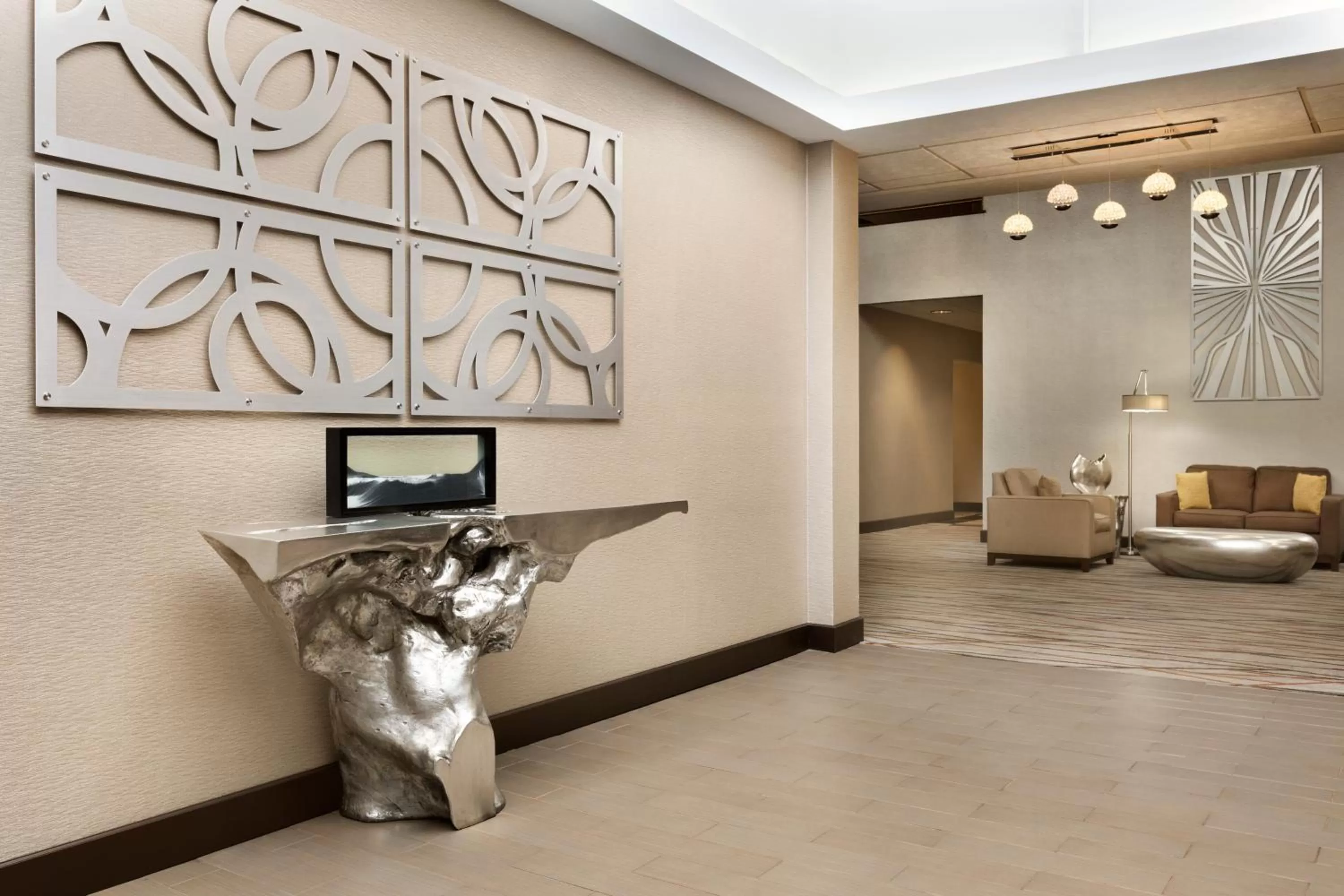 Lobby or reception in Radisson Akron-Fairlawn Copley