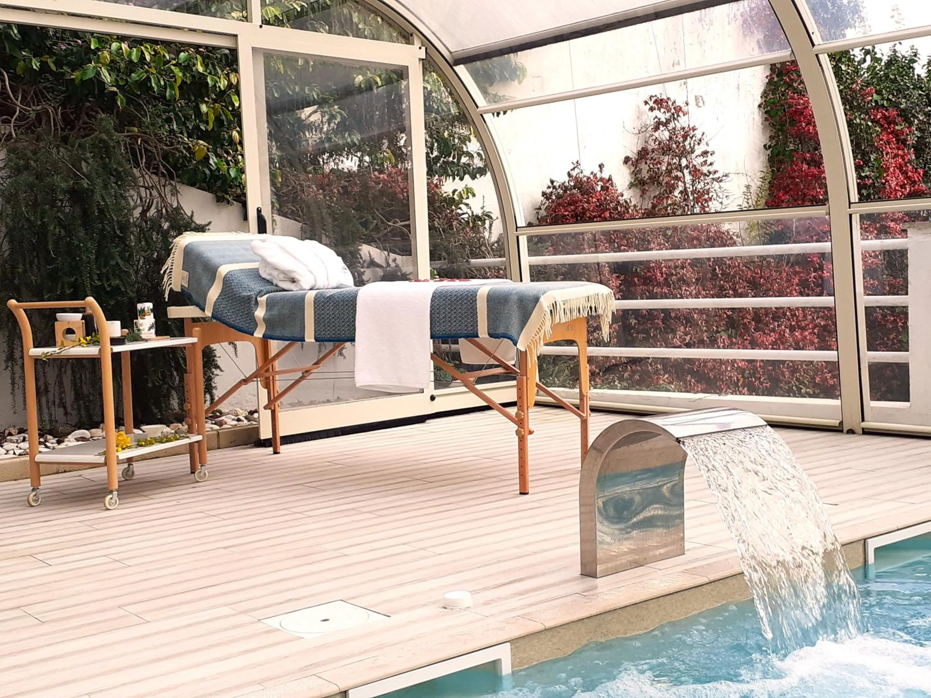 Massage in Boutique Hotel Casa do Outeiro - Arts & Crafts