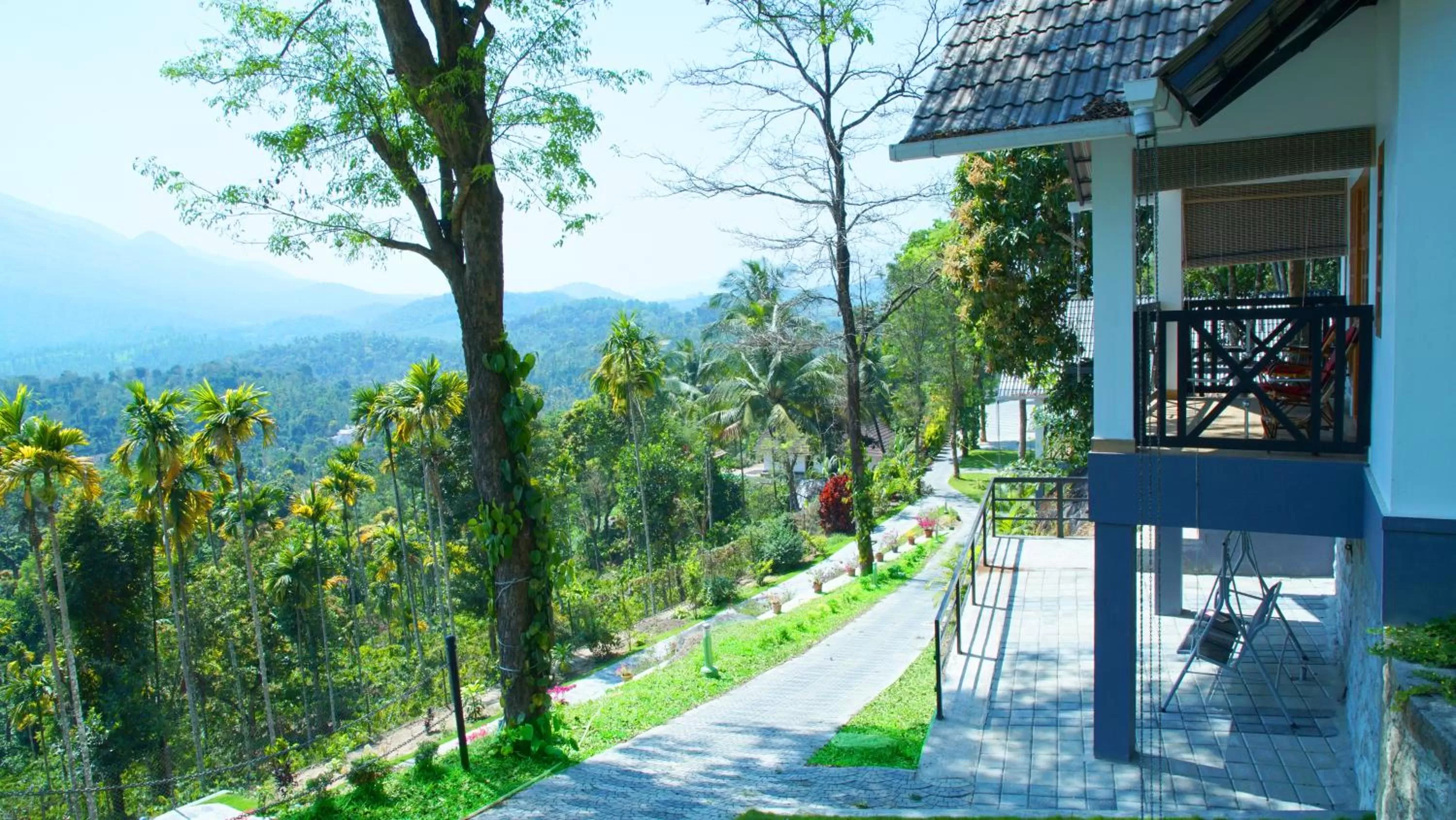 Property building in Woodrose Resort