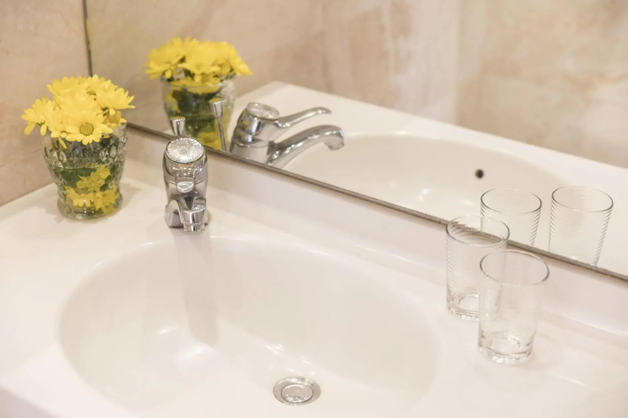 Bathroom in Relais Santa Chiara Hotel