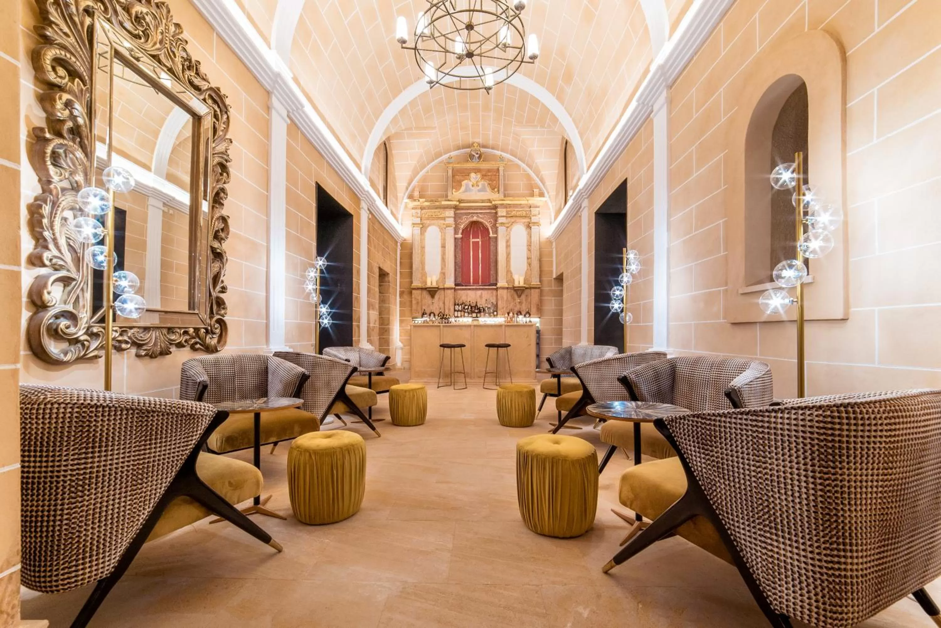 Lounge or bar in Hotel Creu de Tau Art&Spa-Adults only