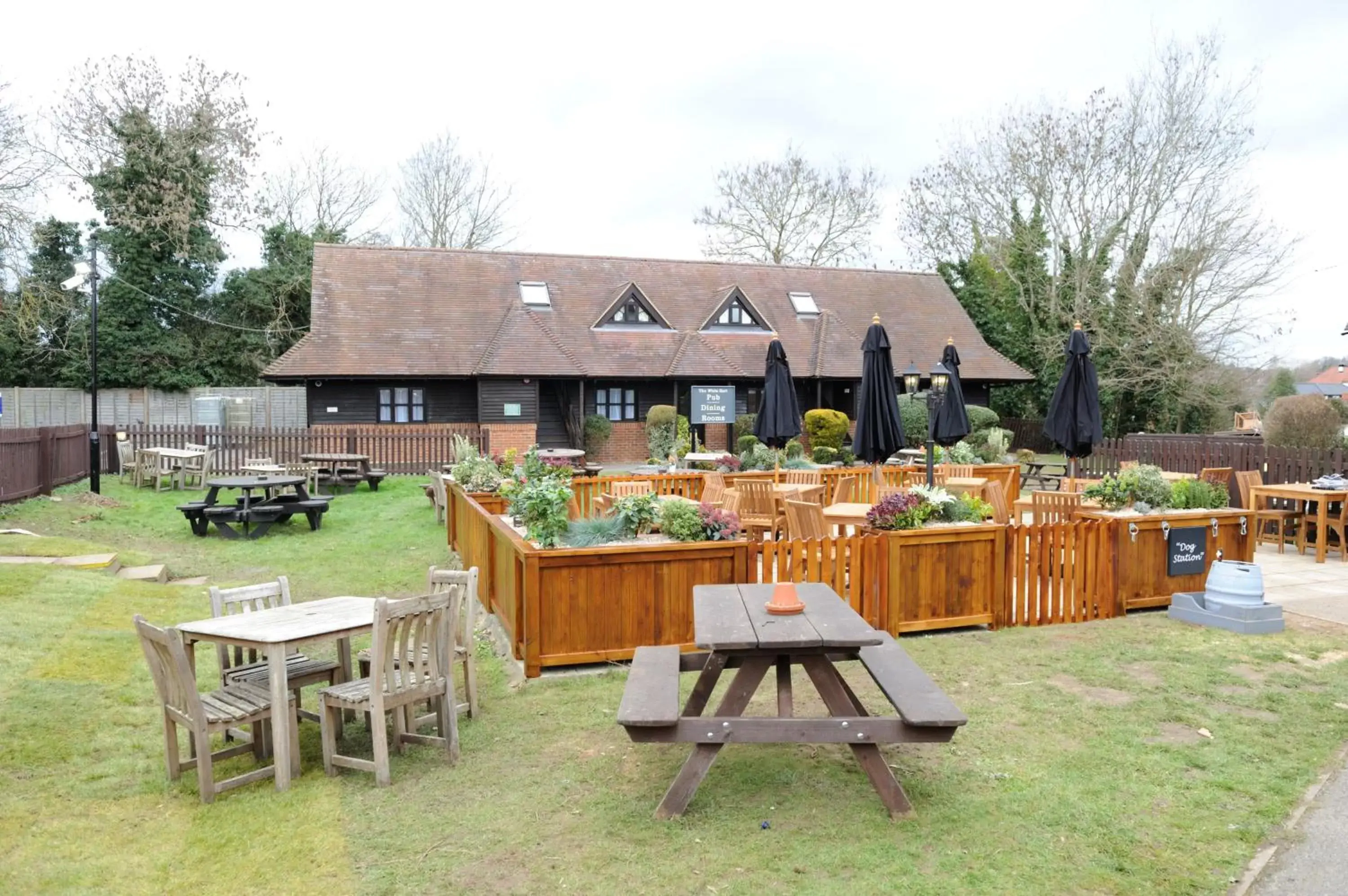 Garden, Restaurant/Places to Eat in White Hart by Chef & Brewer Collection