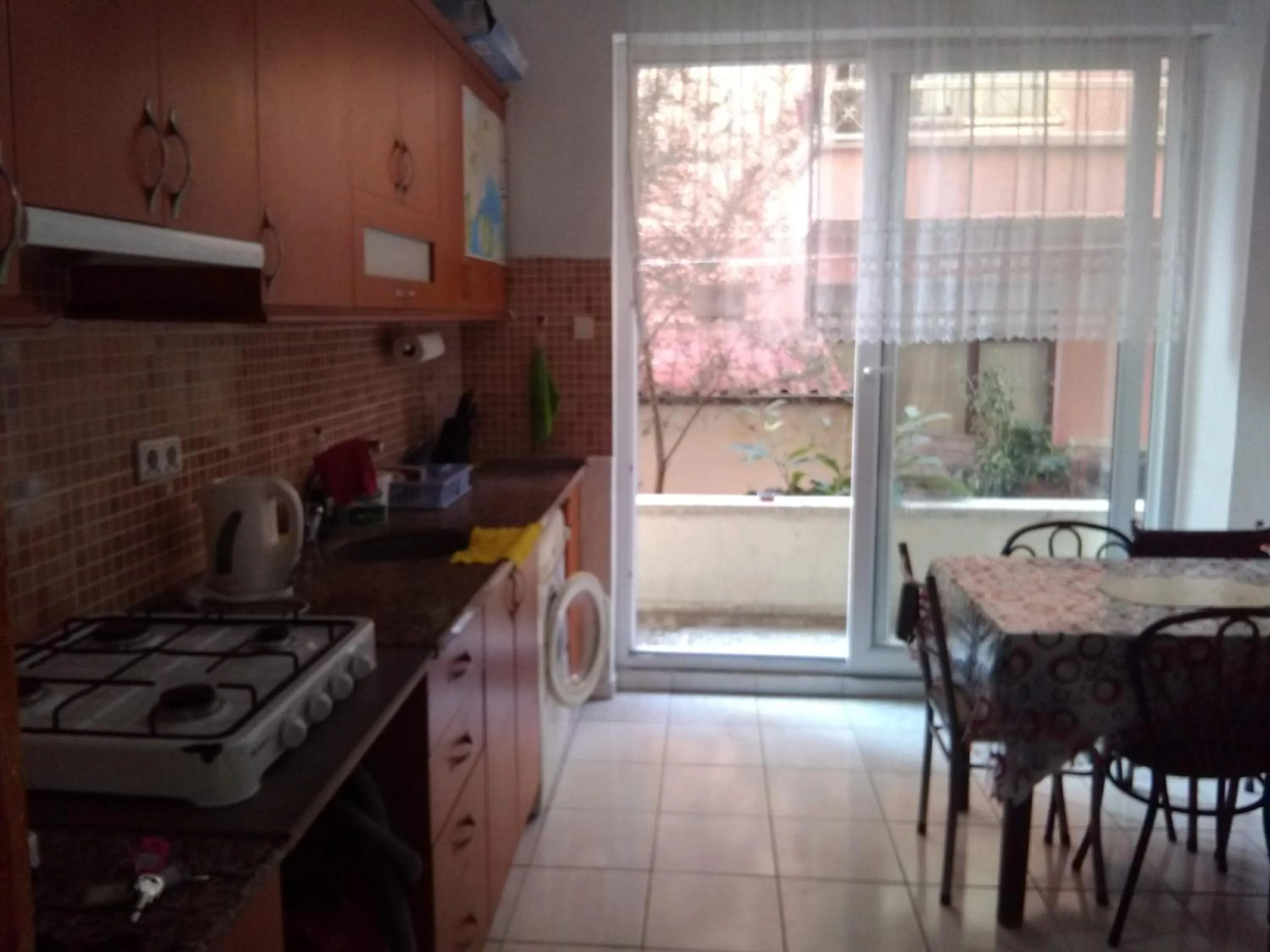 Dining area in HZD Apartments Hostel