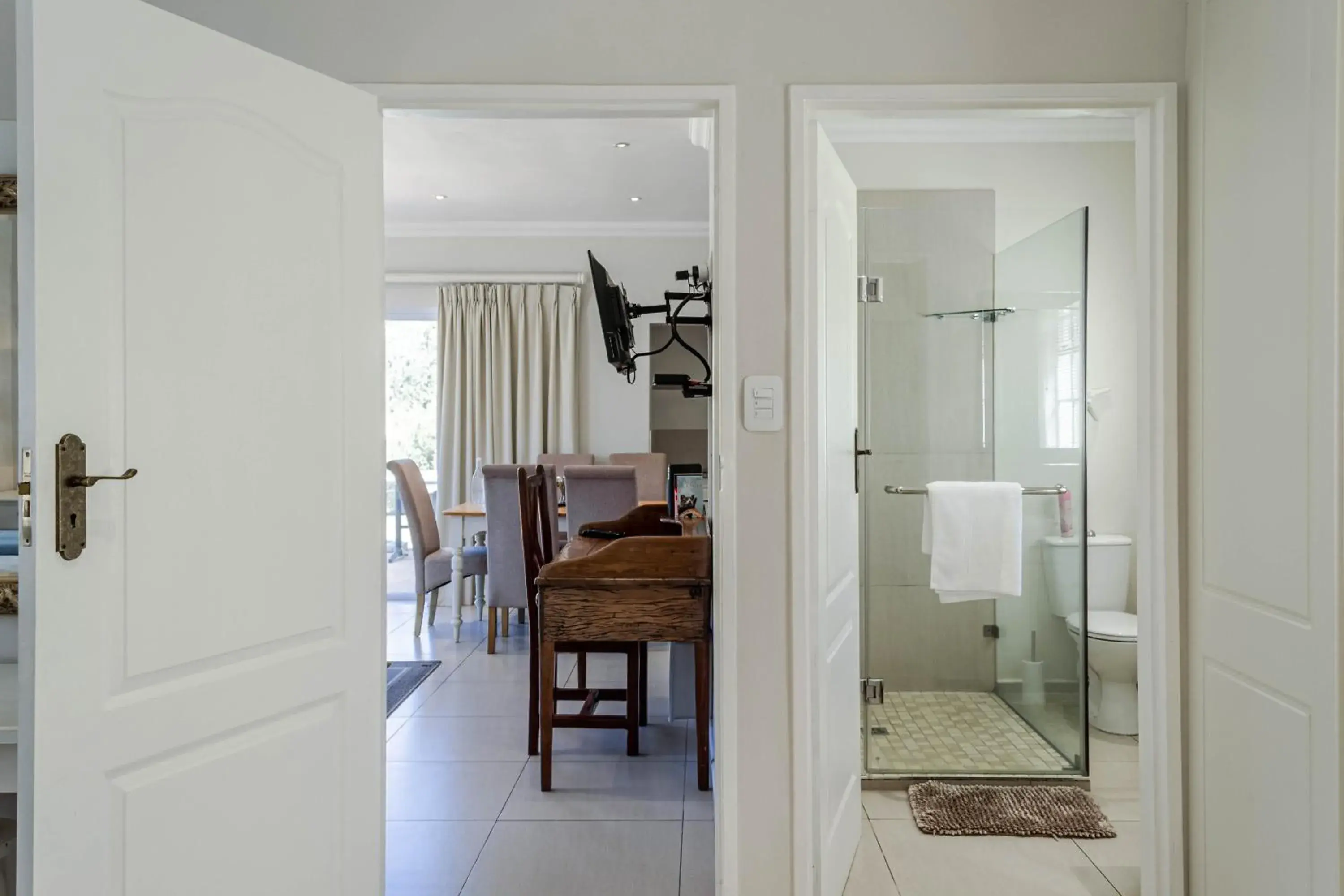 Bathroom, Dining Area in Webersburg