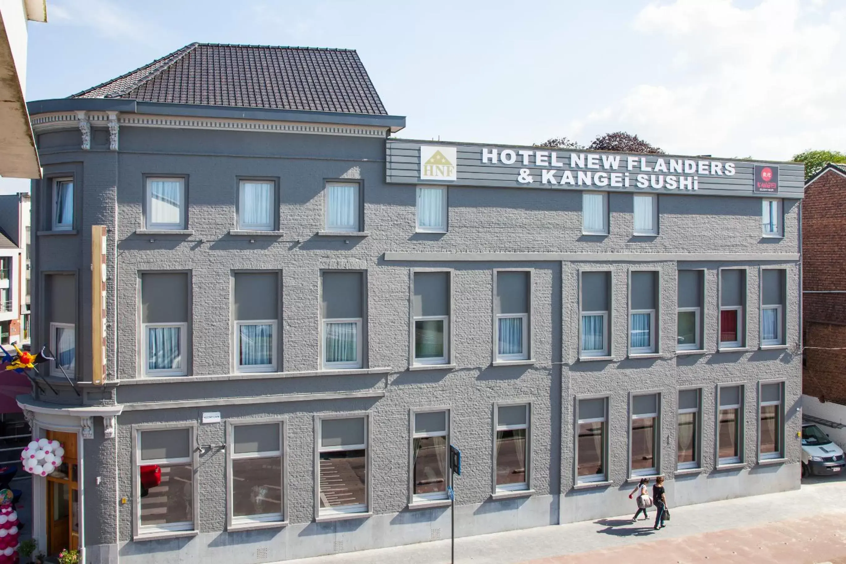 Facade/entrance, Property Building in Hotel New Flanders