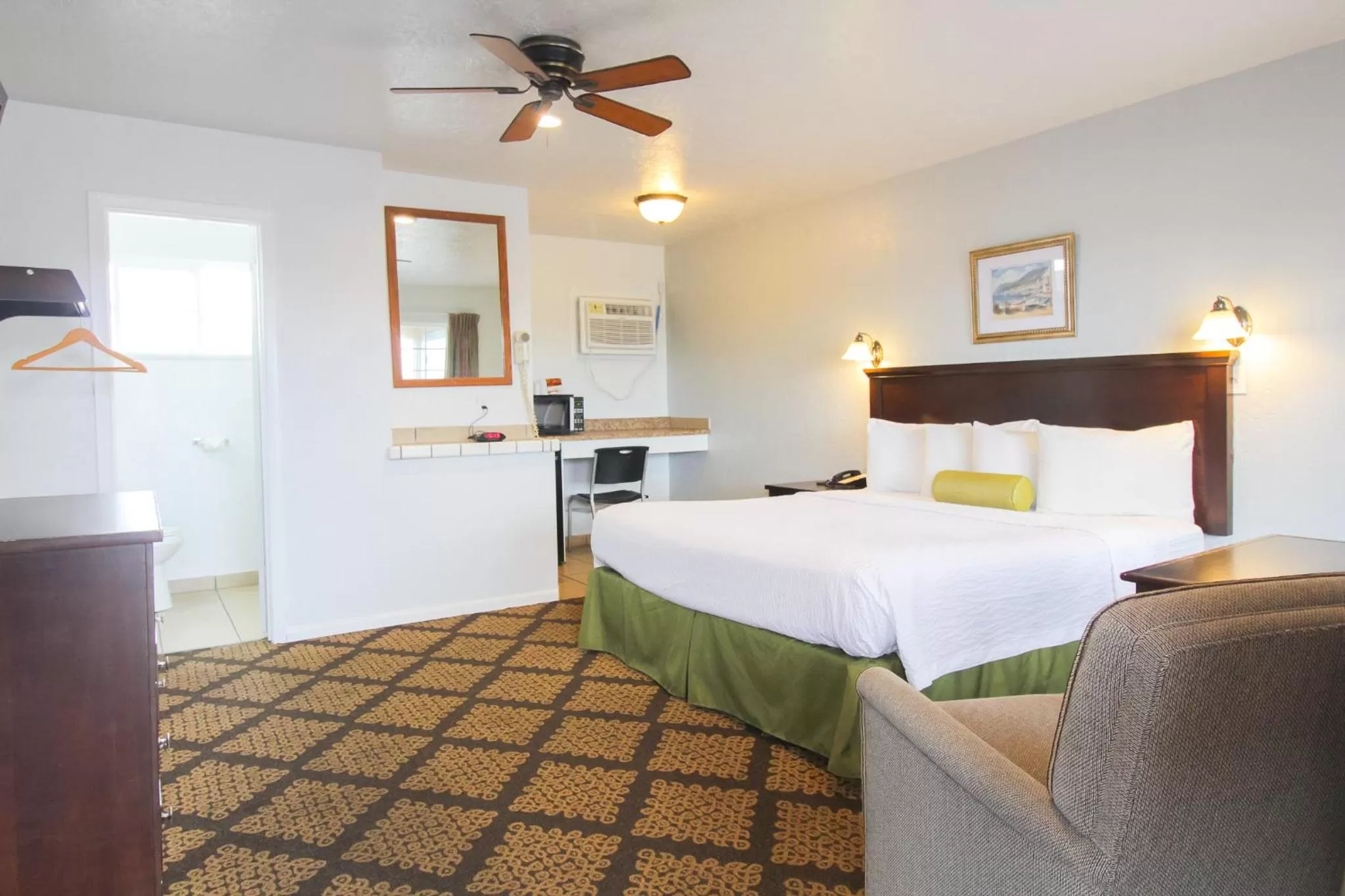 Bed in Stage Stop Inn Williams