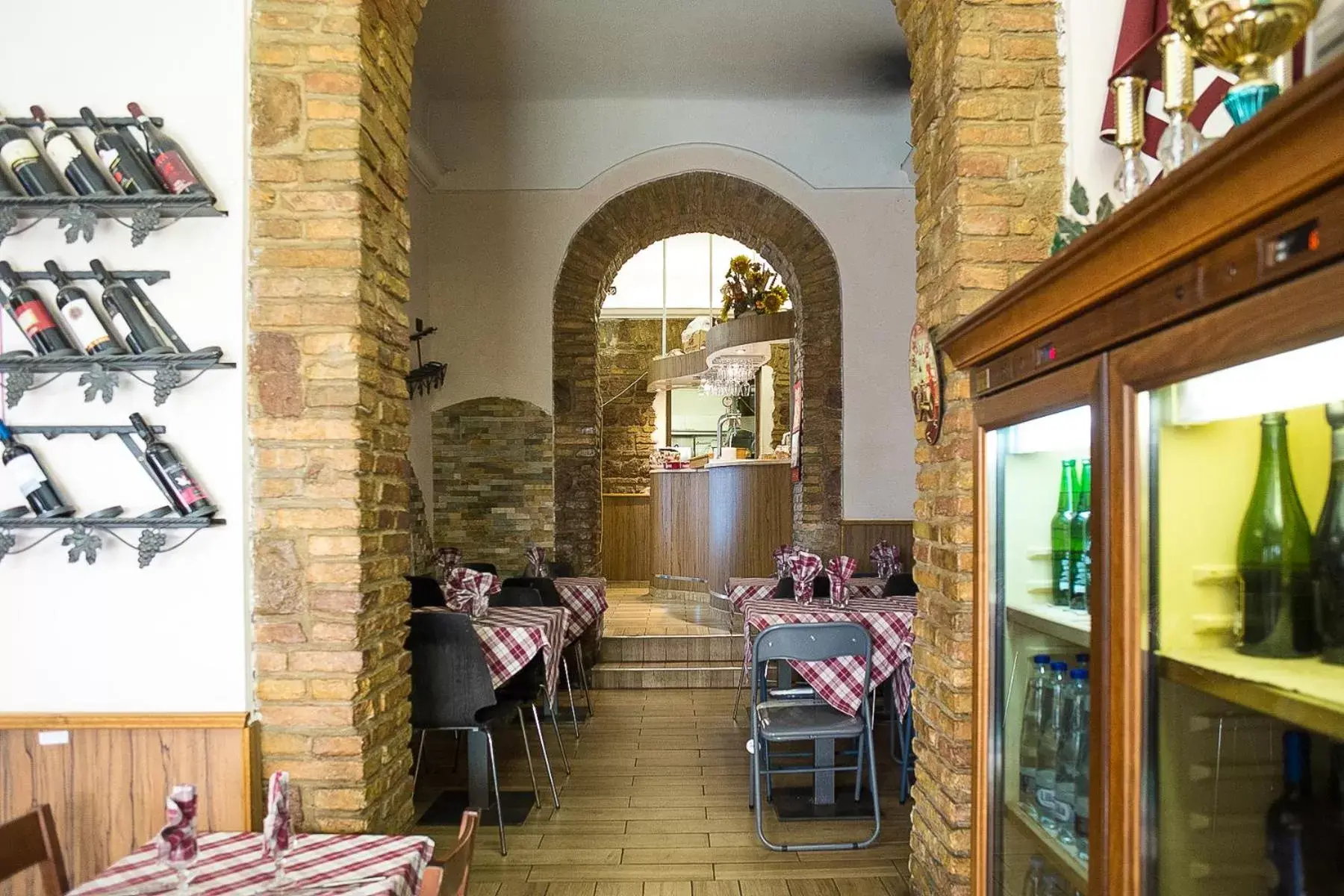Restaurant/Places to Eat in Hotel Castelfidardo