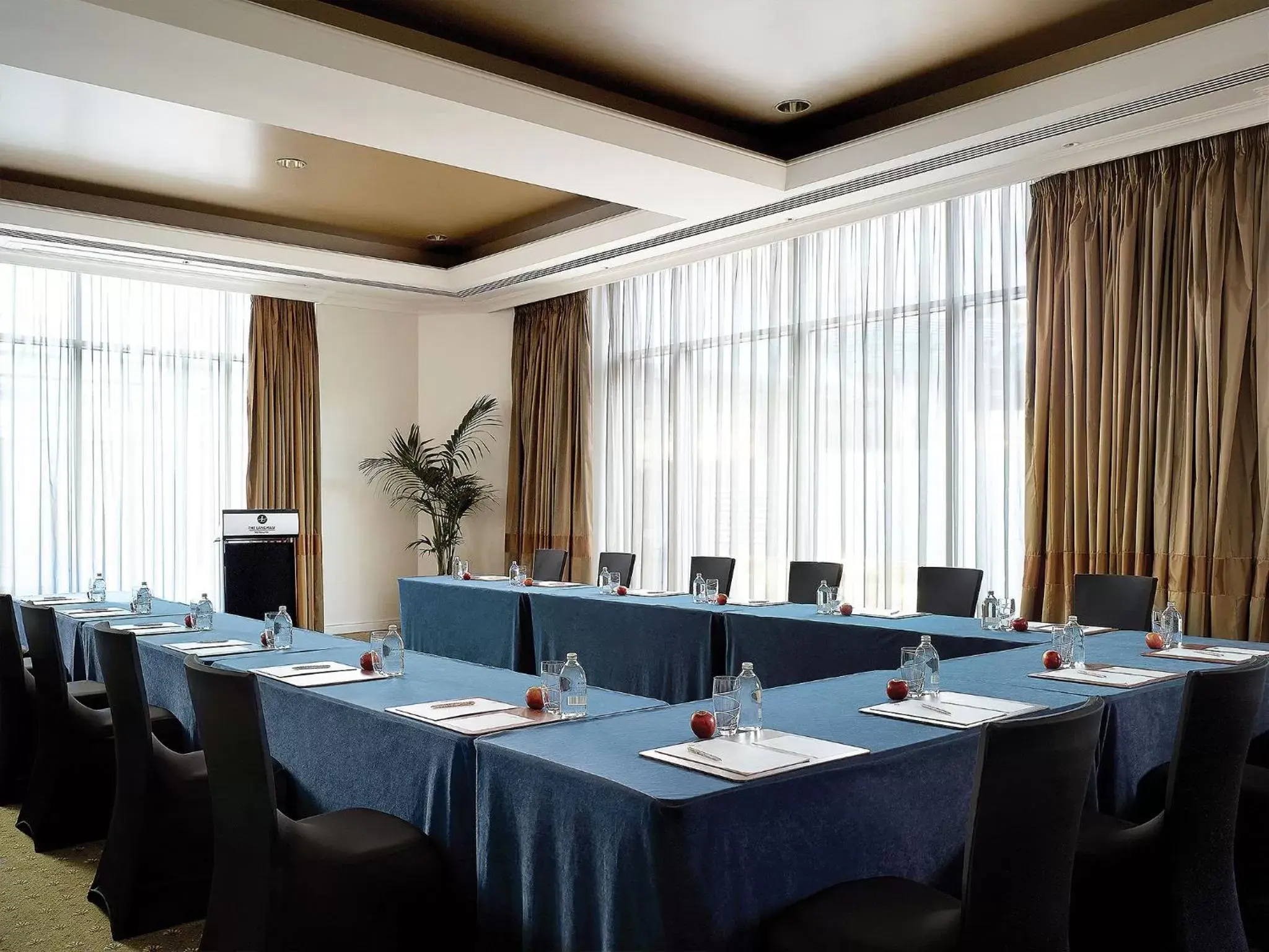 Business facilities in The Langham Melbourne