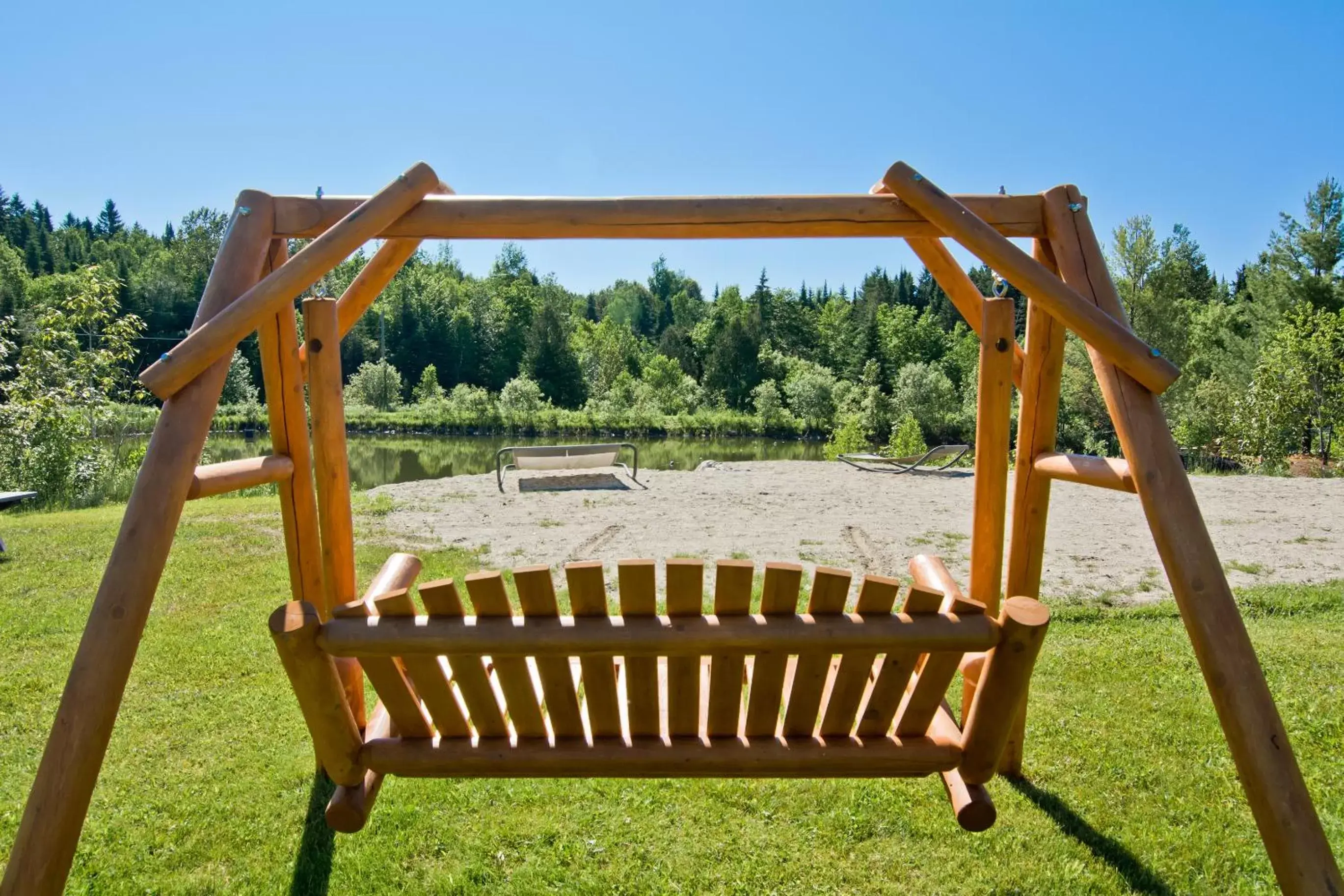 Children's Play Area in Camping Chalets Spas Pignons Rouges