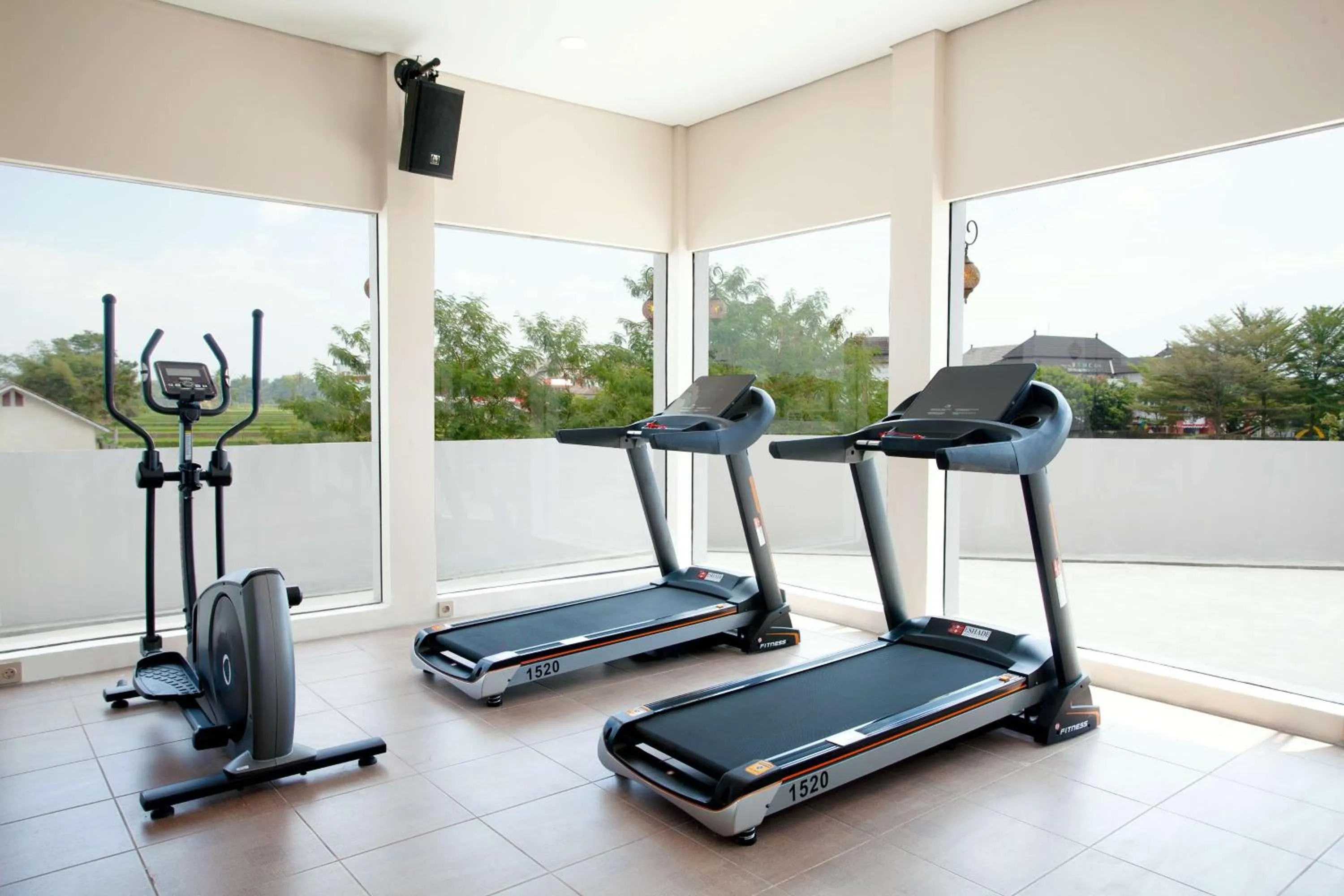 Fitness centre/facilities in Alhambra Hotel & Convention, BW Signature Collection