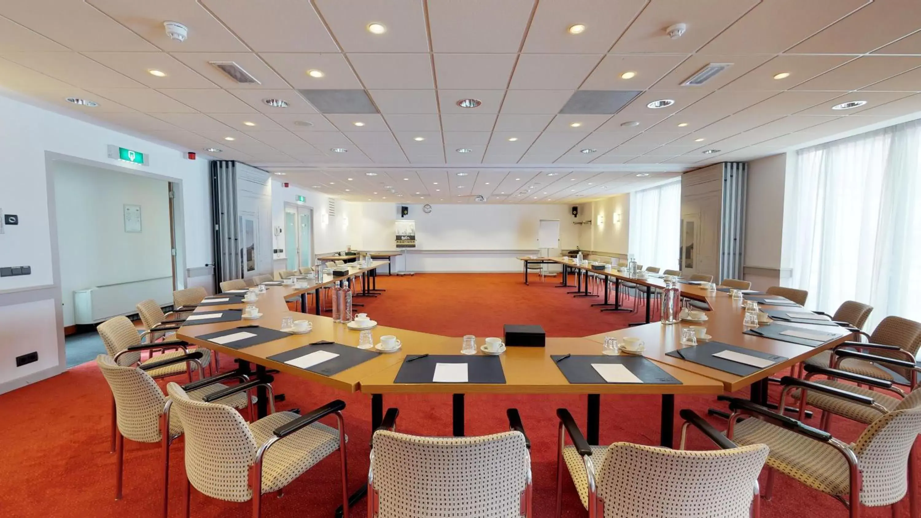 Meeting/conference room in Hotel Restaurant Oud London
