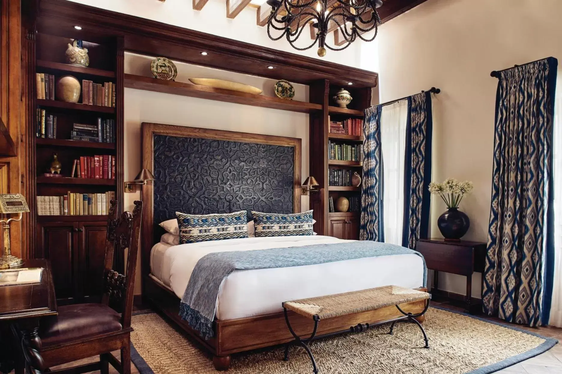 Bedroom, Bed in Casa de Sierra Nevada, A Belmond Hotel, San Miguel de Allende