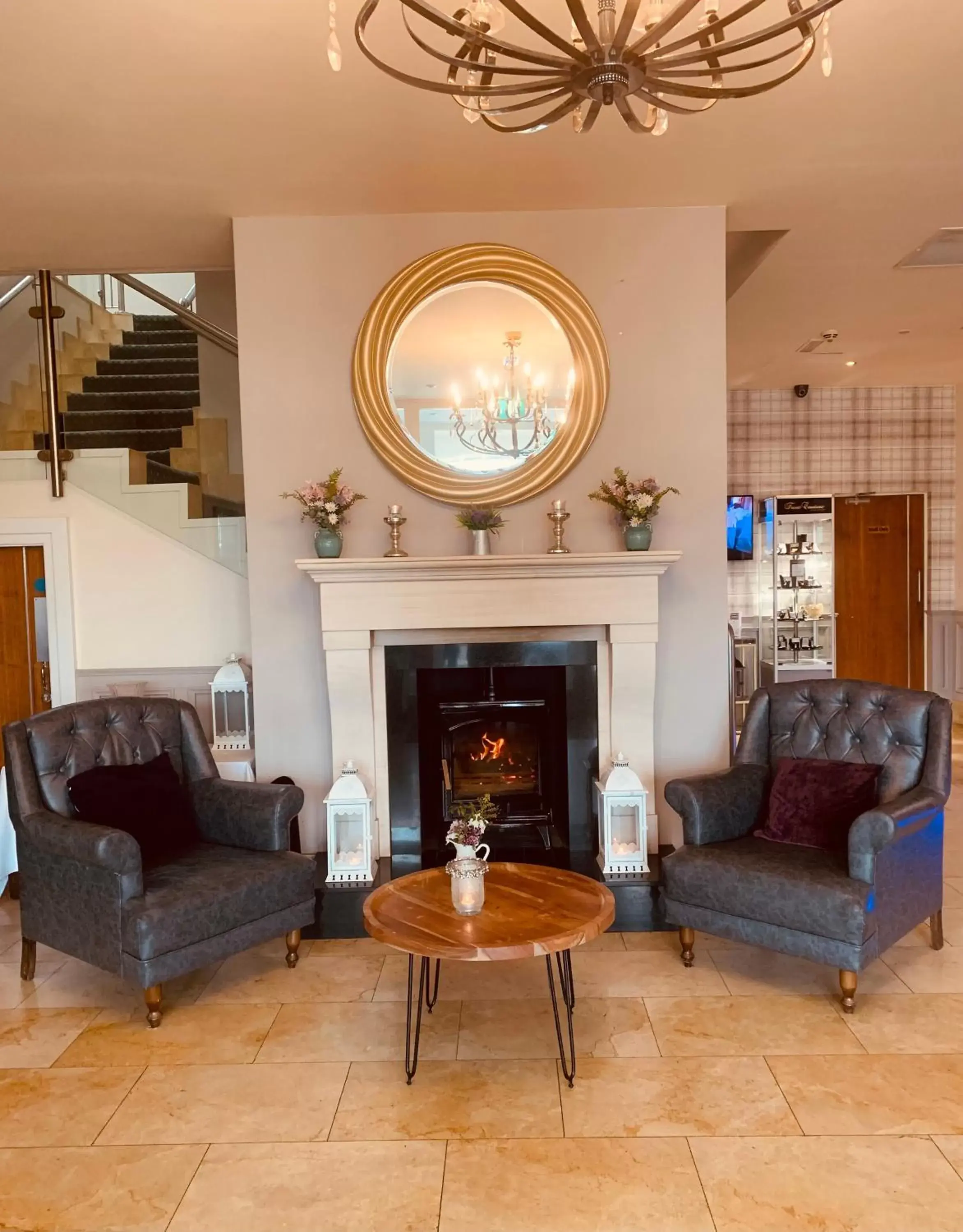 Facade/entrance, Seating Area in Westport Country Lodge Hotel